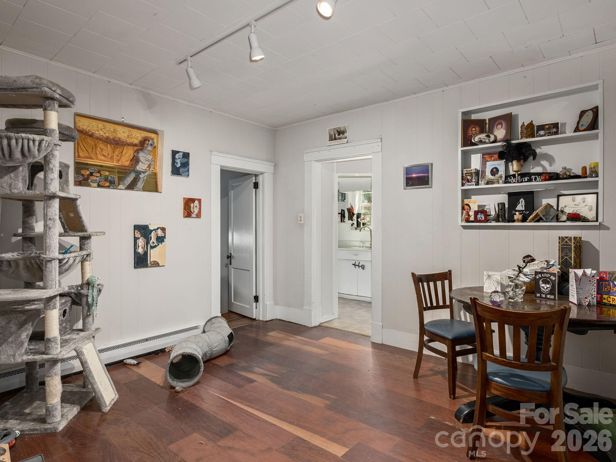 117 & 119 Spears Avenue