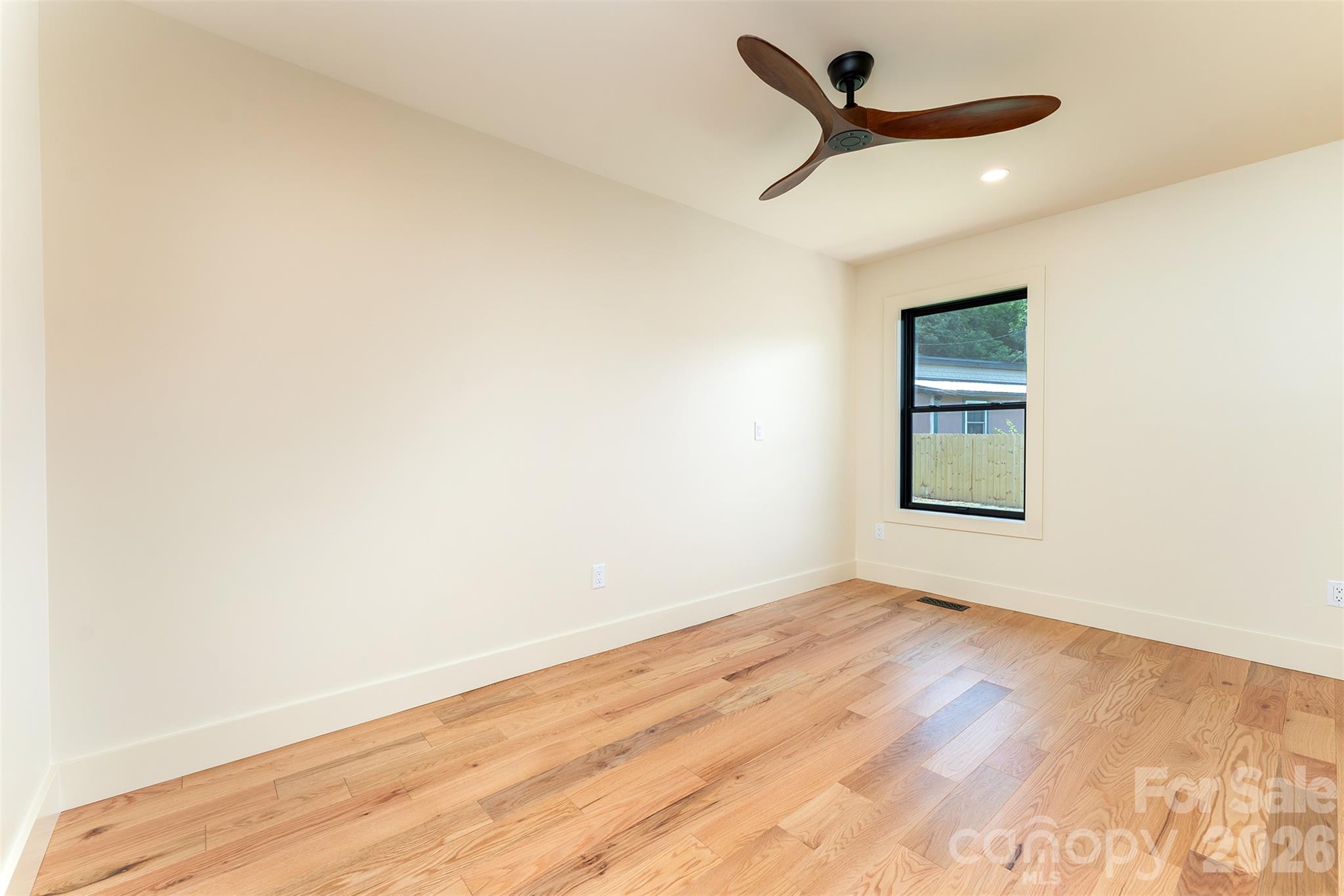 11 Pine Circle