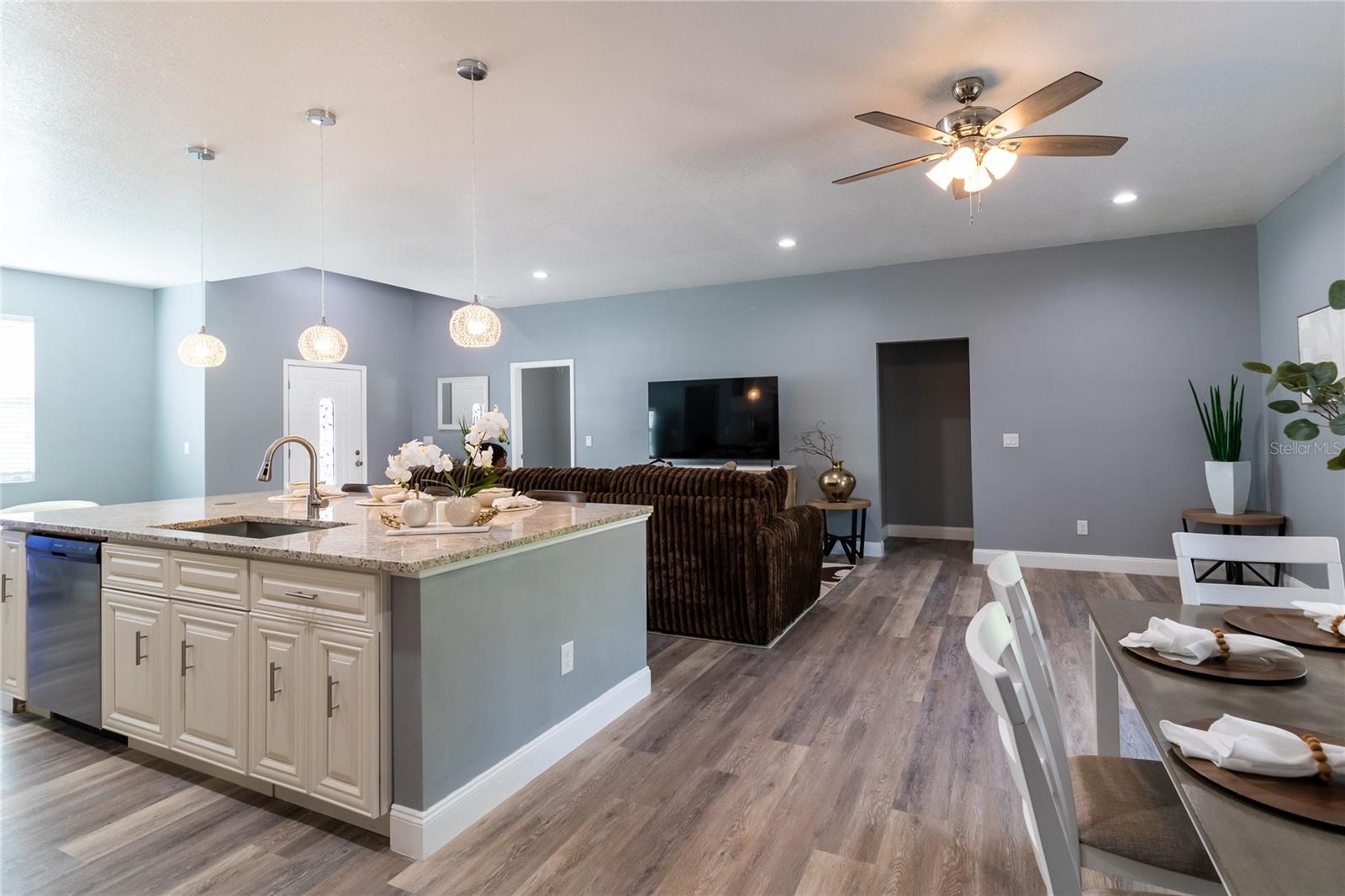 41550 ROYAL TRAILS RD
