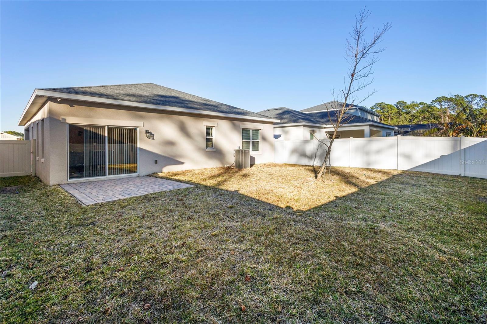5601 ESTERO LOOP