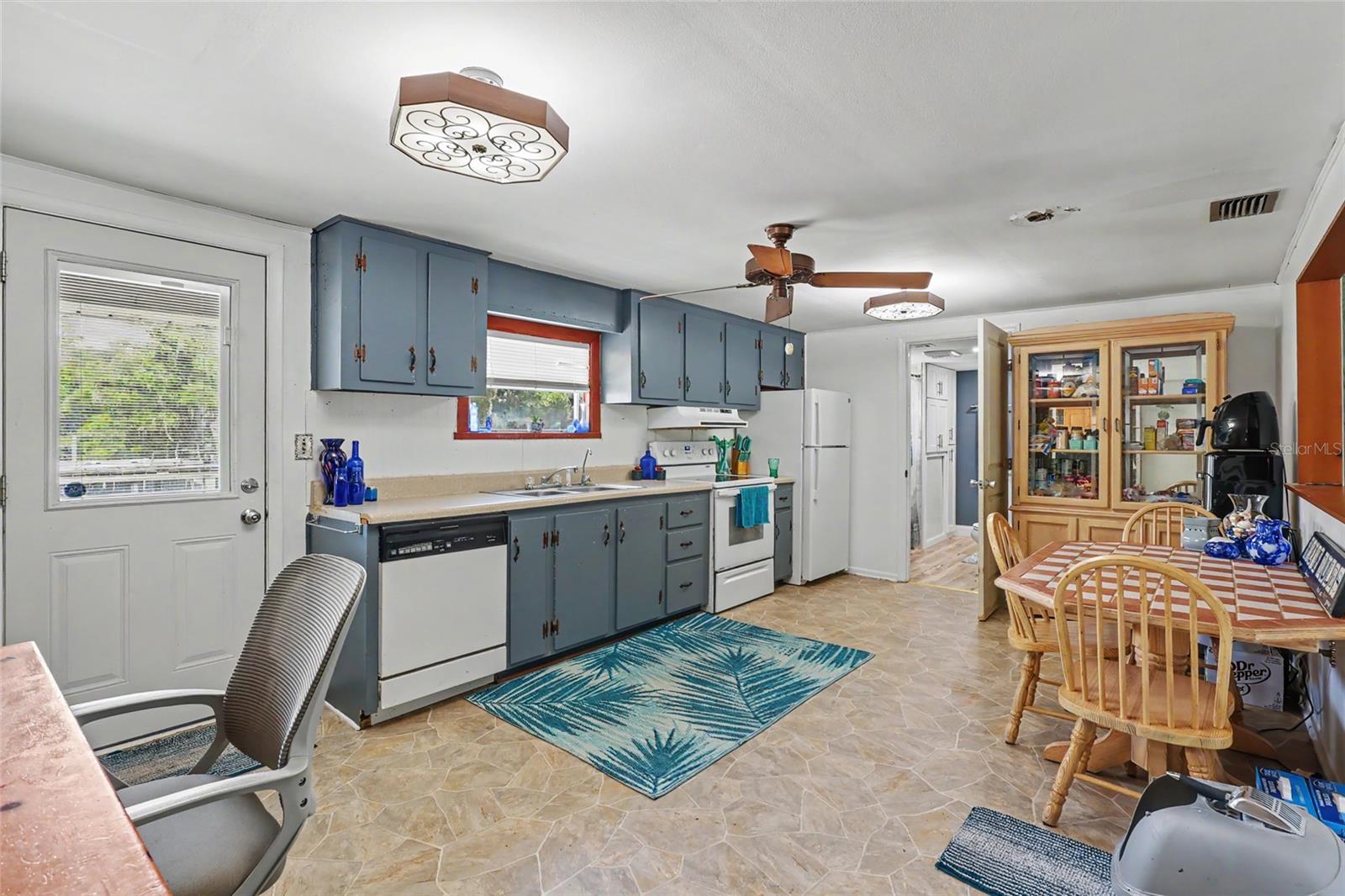 44216 LAKE MACK DR