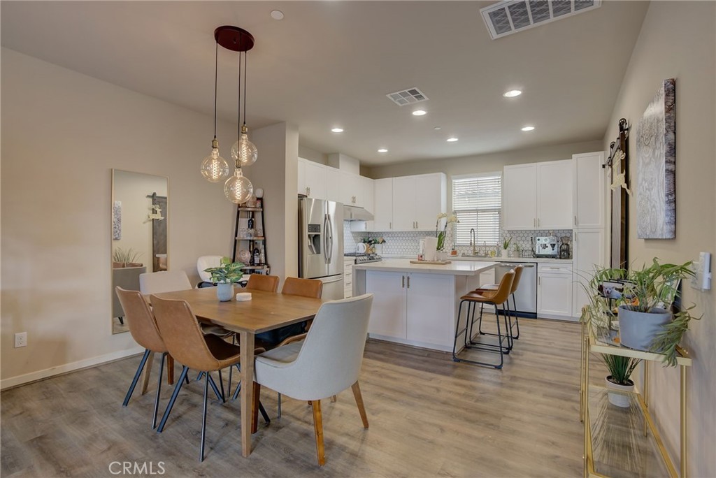 2651 W Lincoln Avenue 26