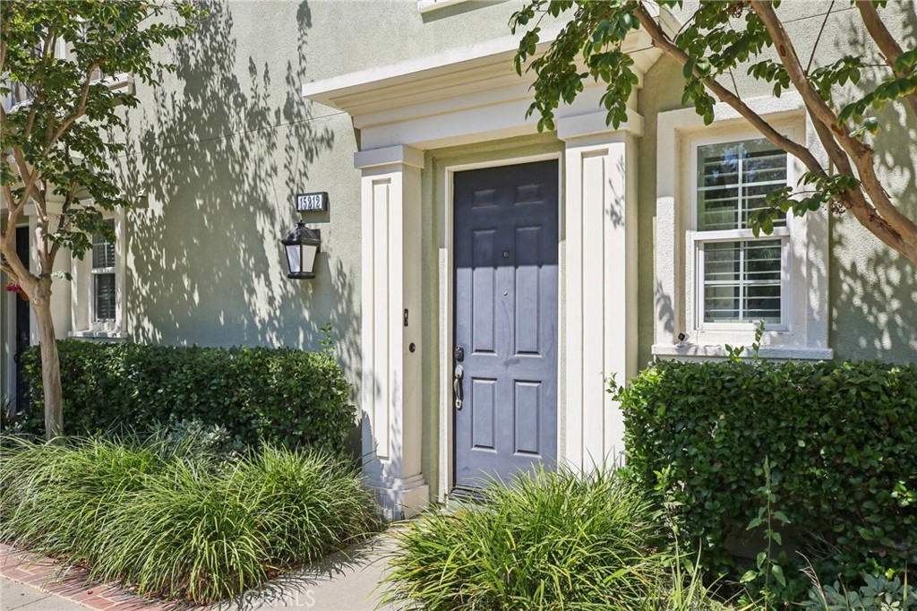 15212 Cambridge Street