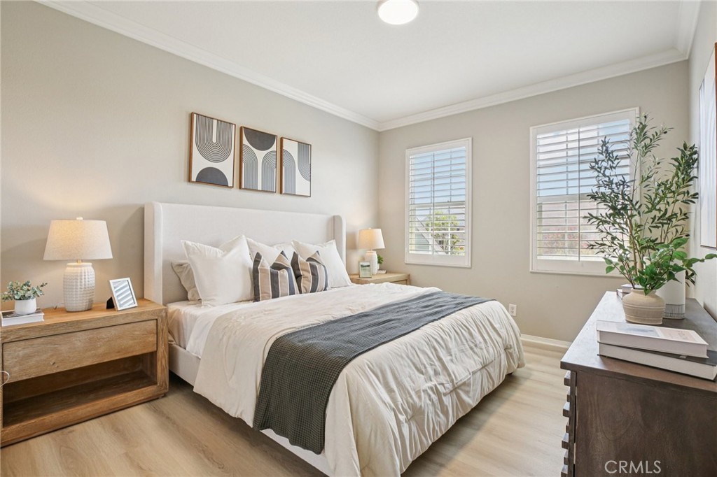 15212 Cambridge Street