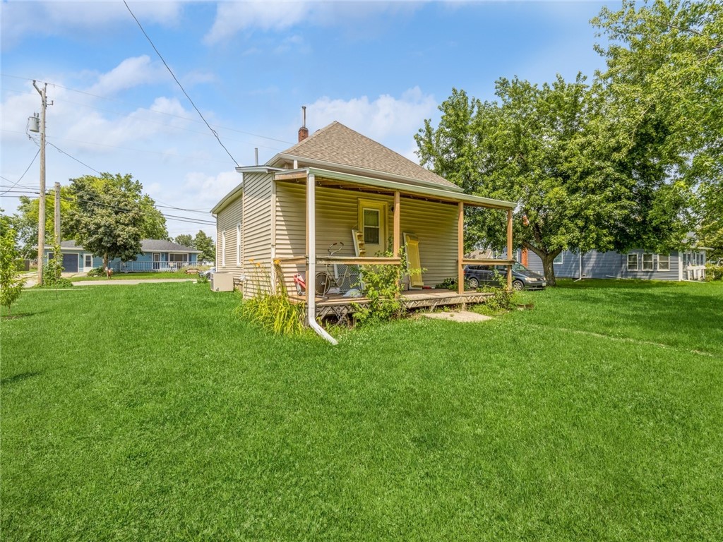 105 W Station Street