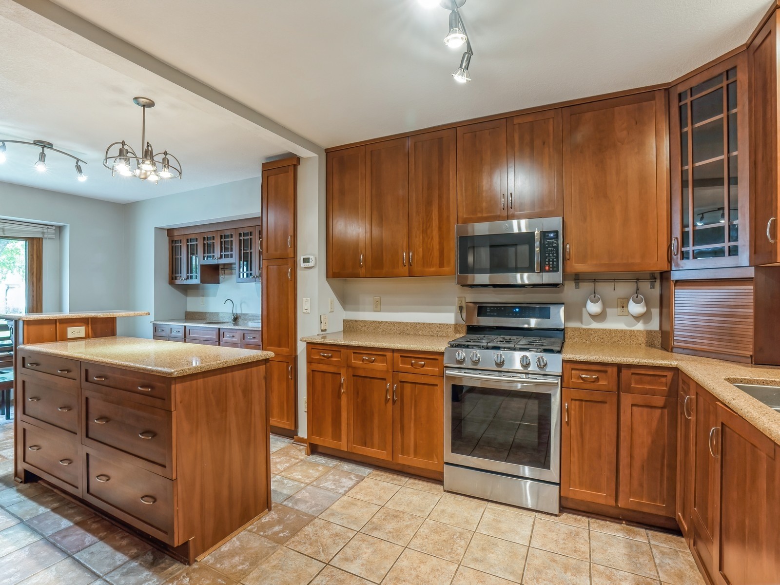 3408 Valley View Drive
