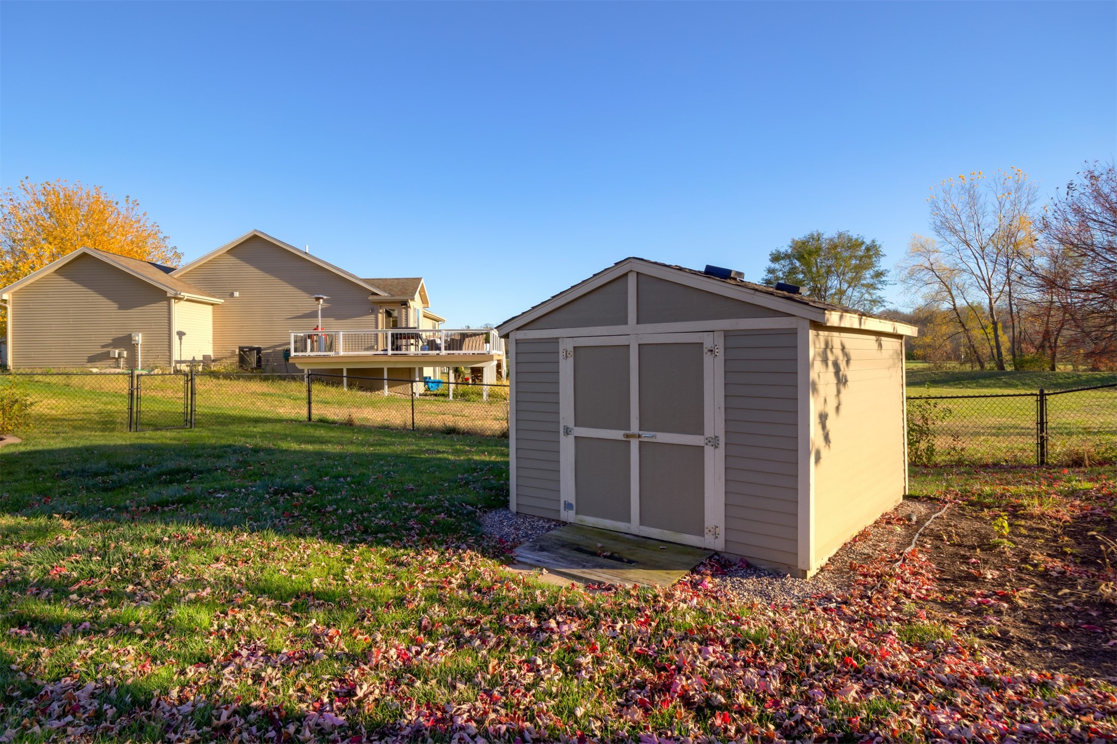 402 NW Cherry Glen Drive