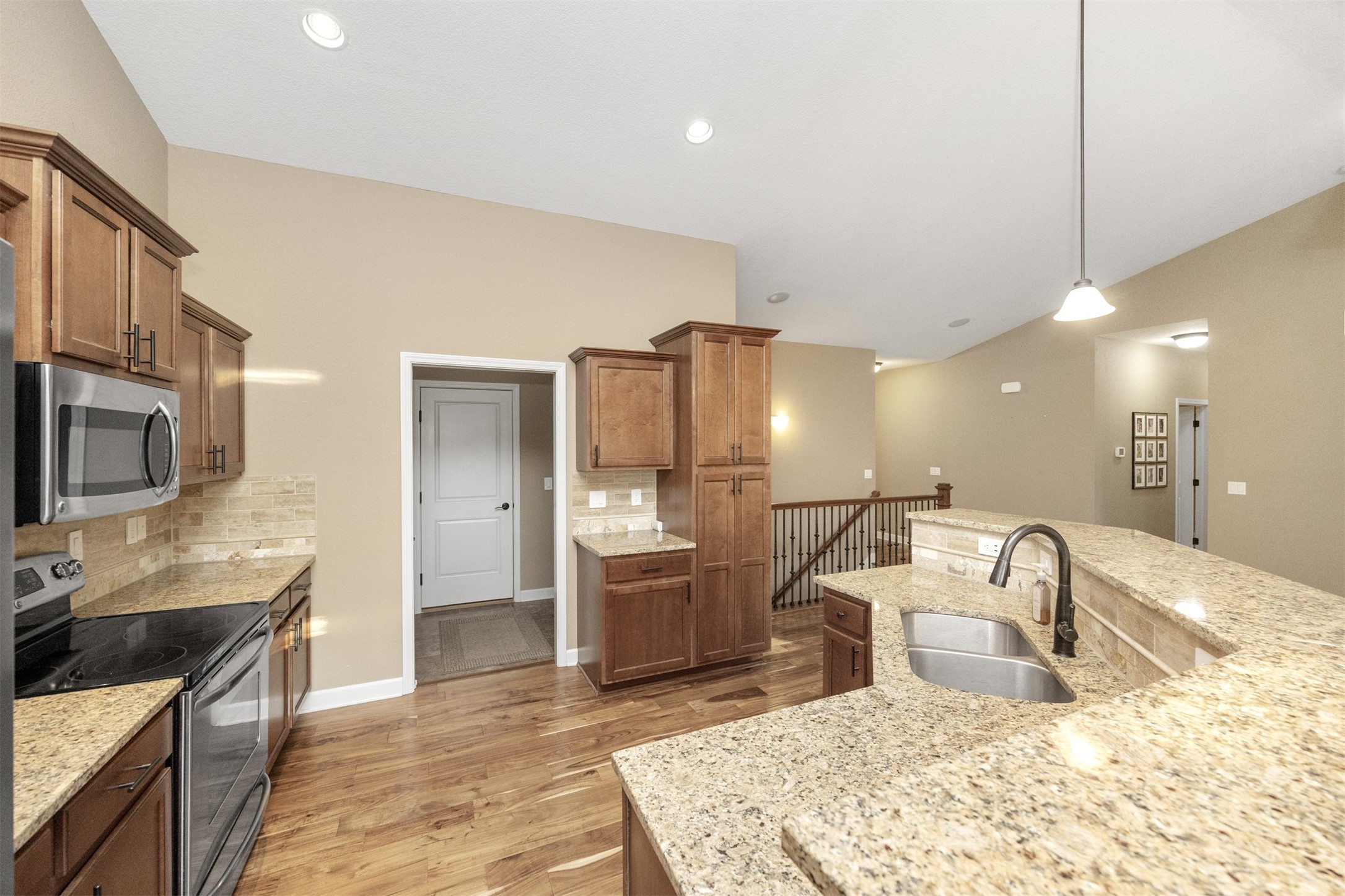 402 NW Cherry Glen Drive