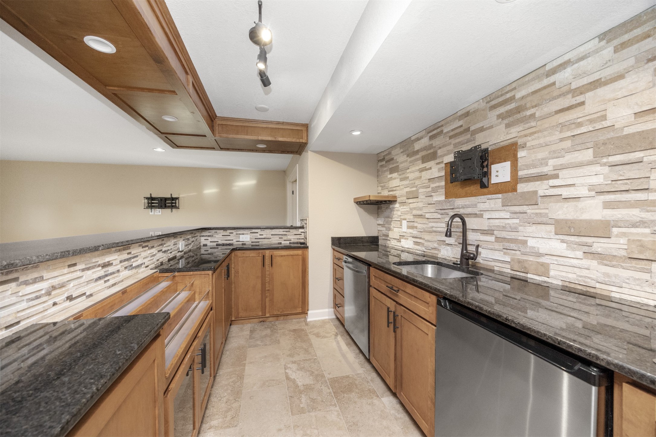 402 NW Cherry Glen Drive