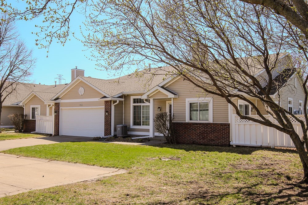 9516 Garnet Lane