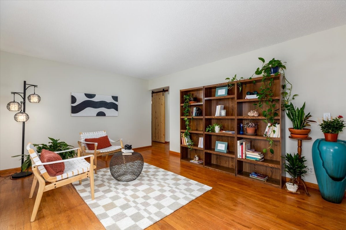 1060 NW 70th Place