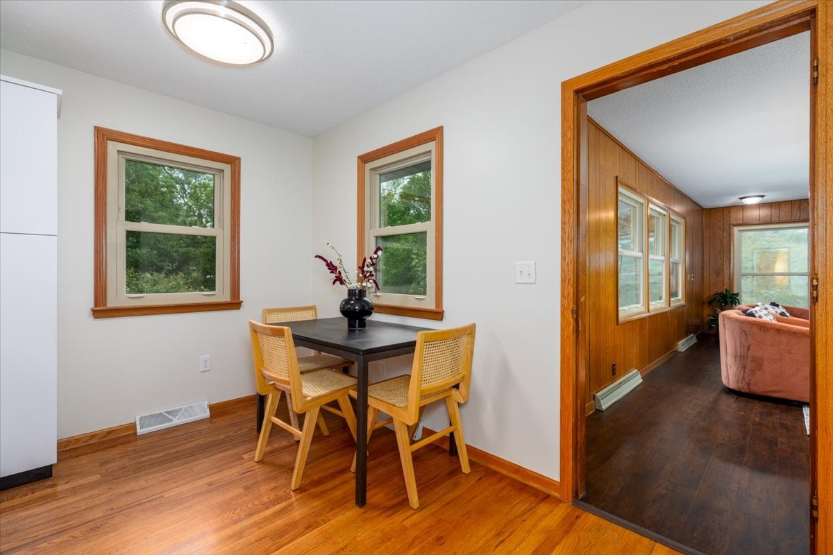 1060 NW 70th Place