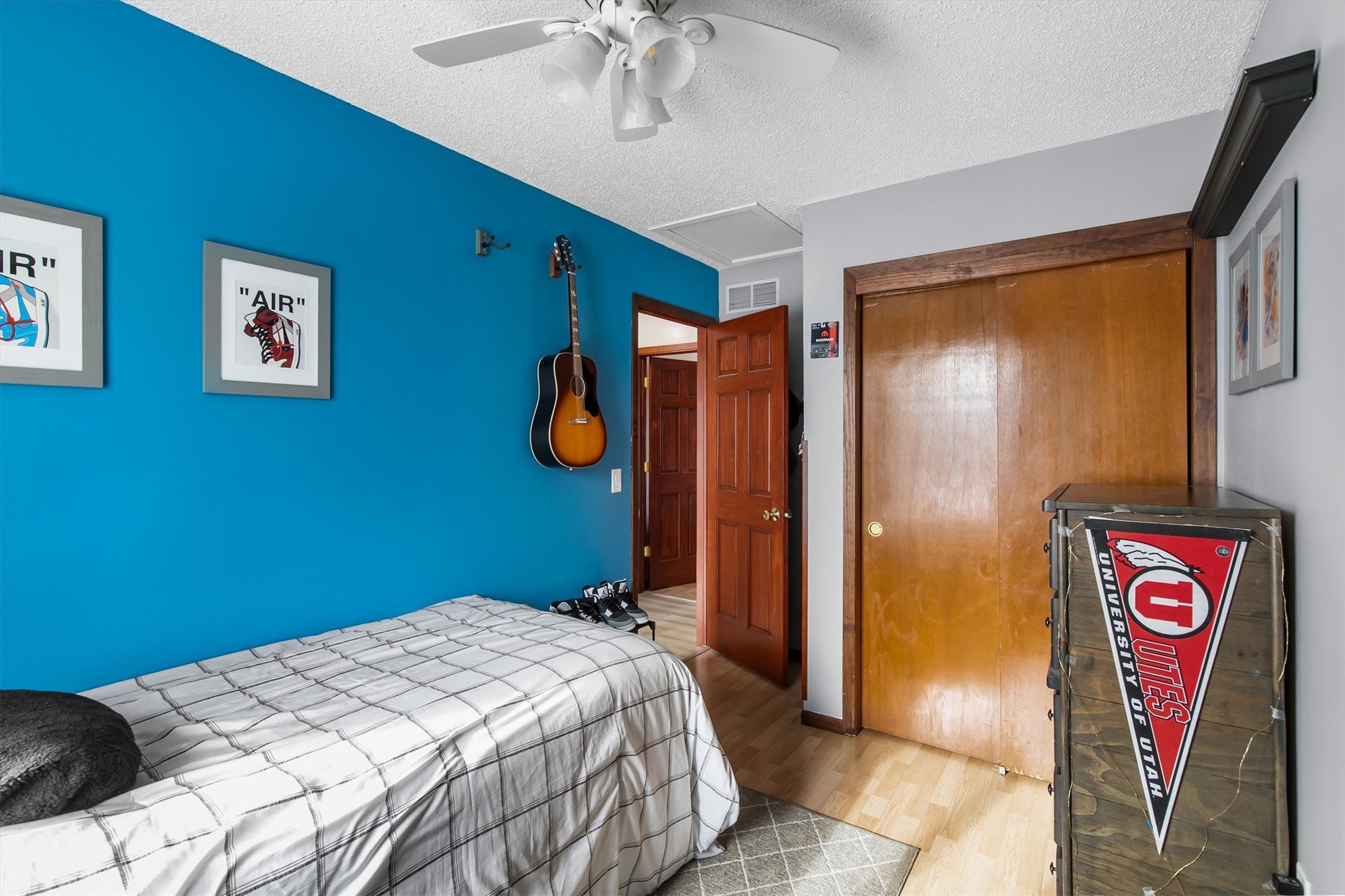 709 NE 9th Street
