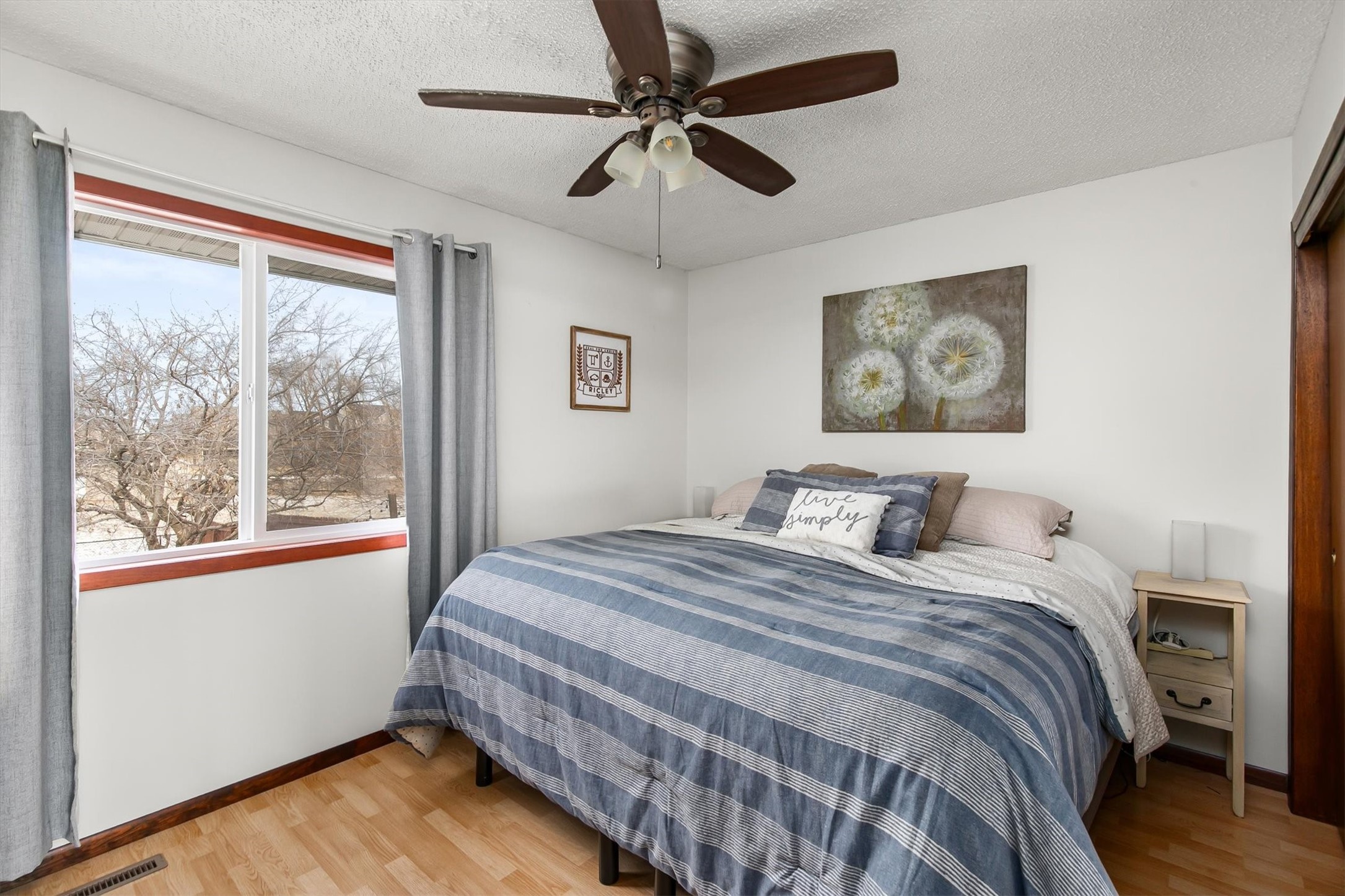 709 NE 9th Street