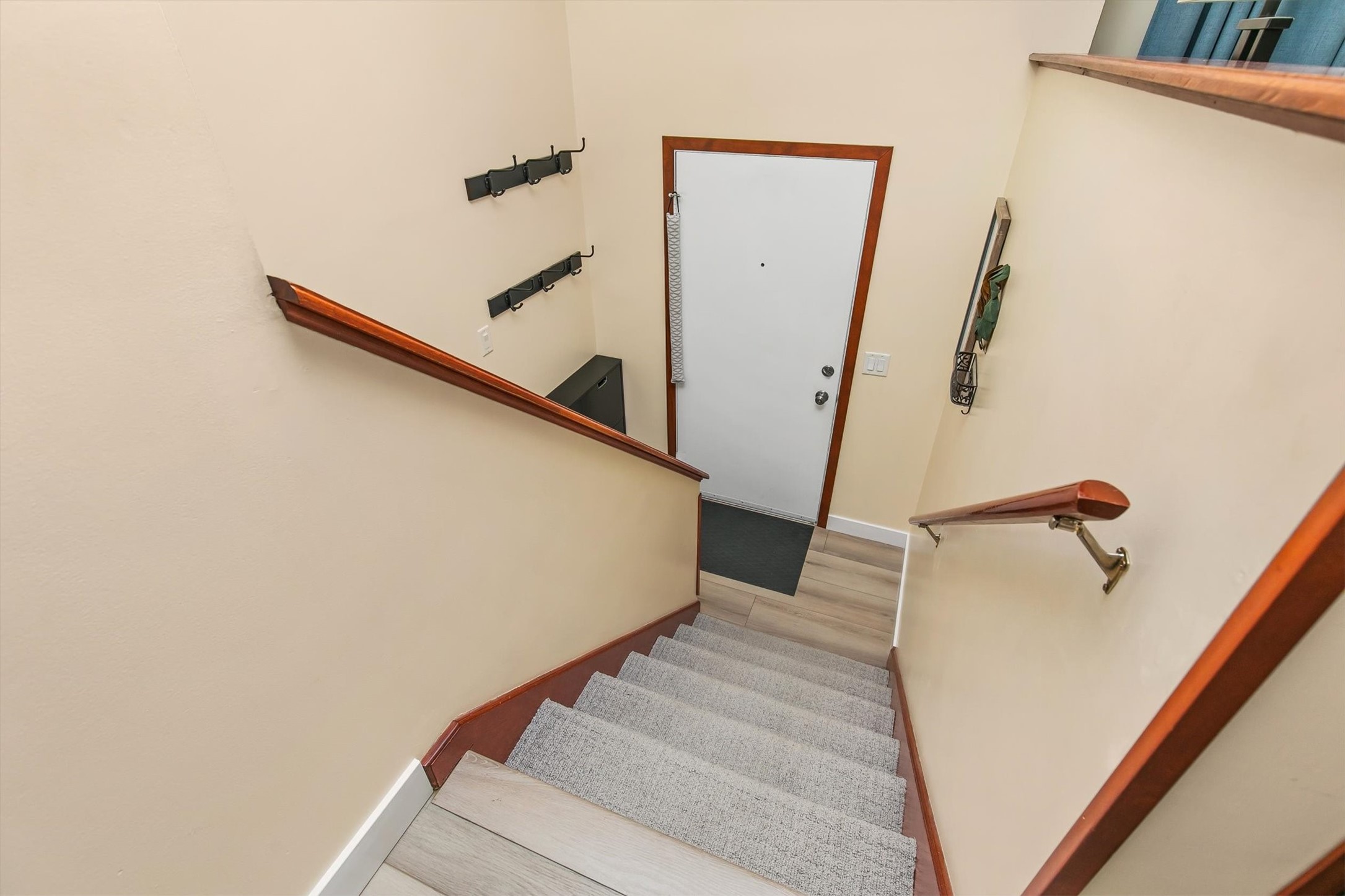 709 NE 9th Street