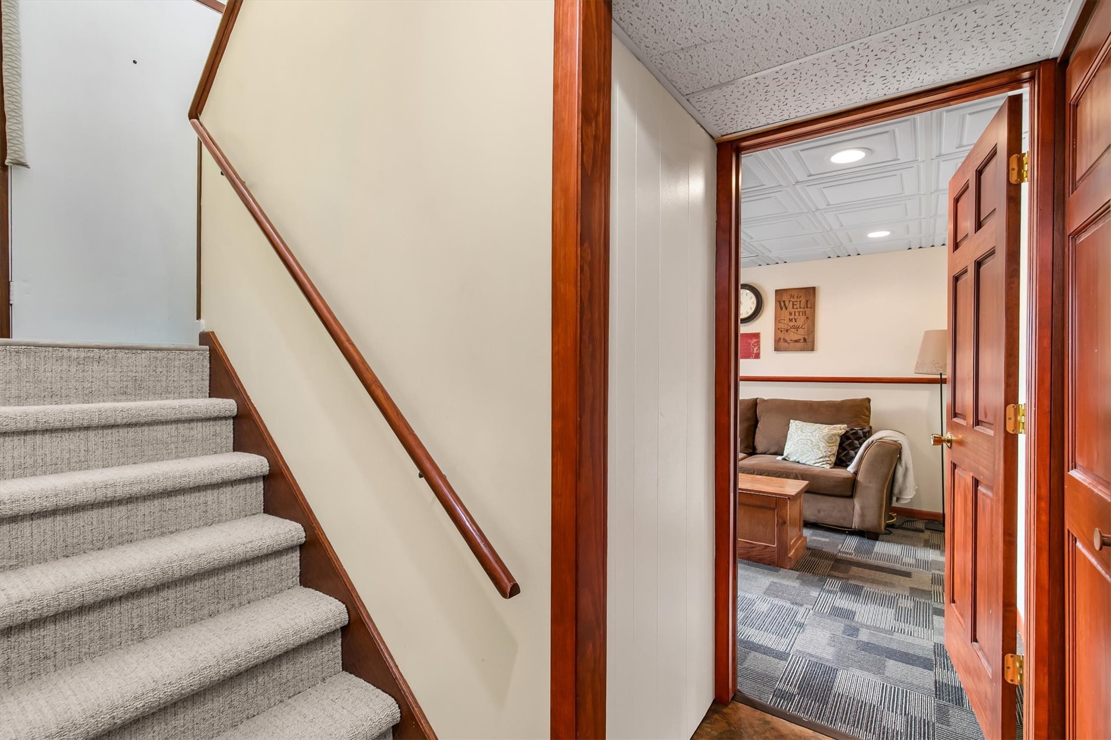 709 NE 9th Street