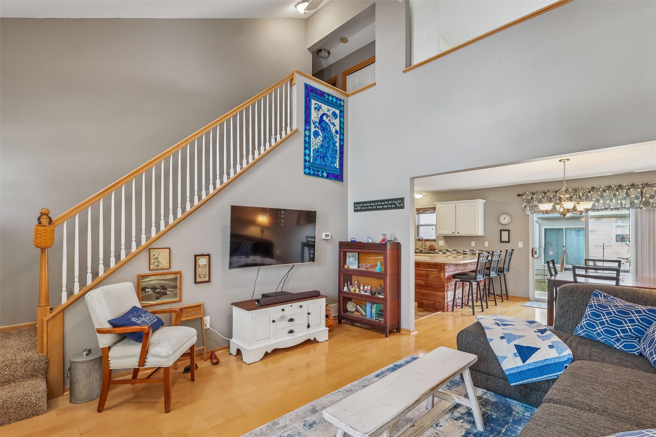 1013 NW Prairie Ridge Drive