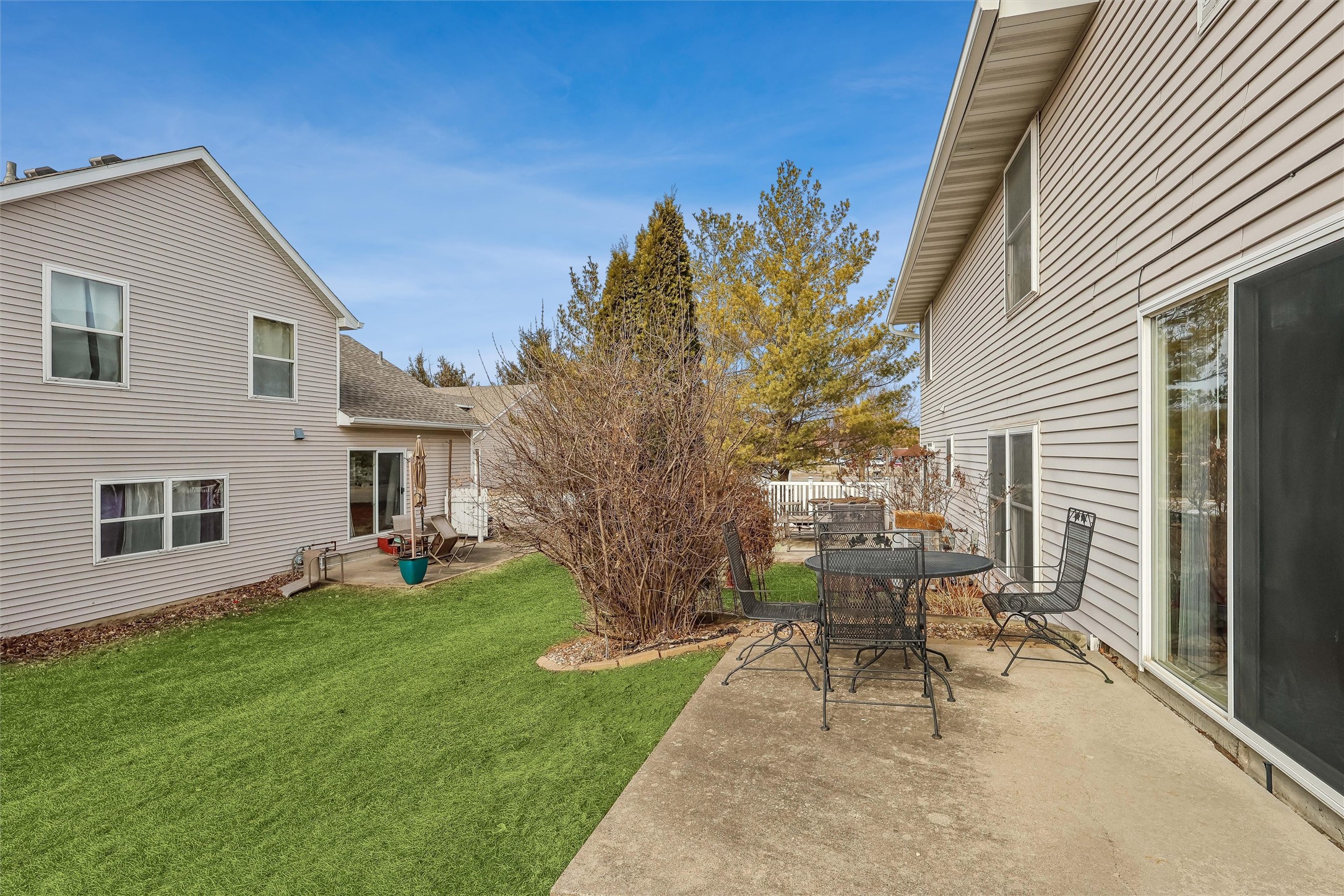 1013 NW Prairie Ridge Drive