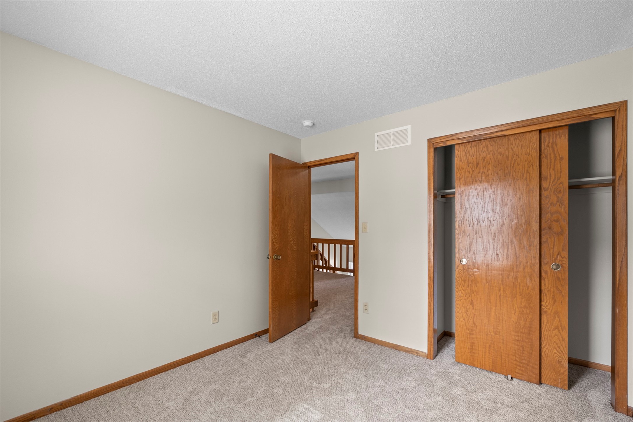 8024 Cobblestone Road