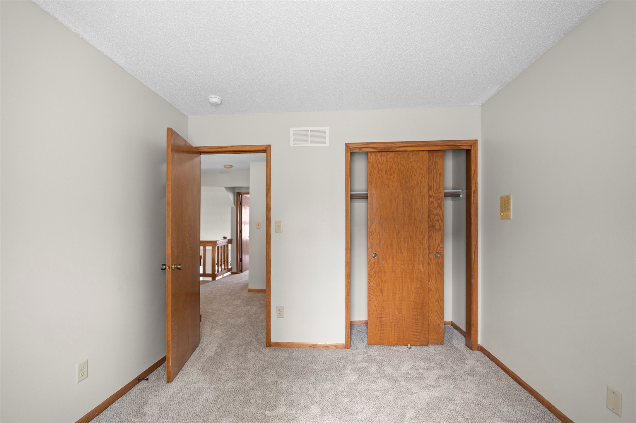 8024 Cobblestone Road