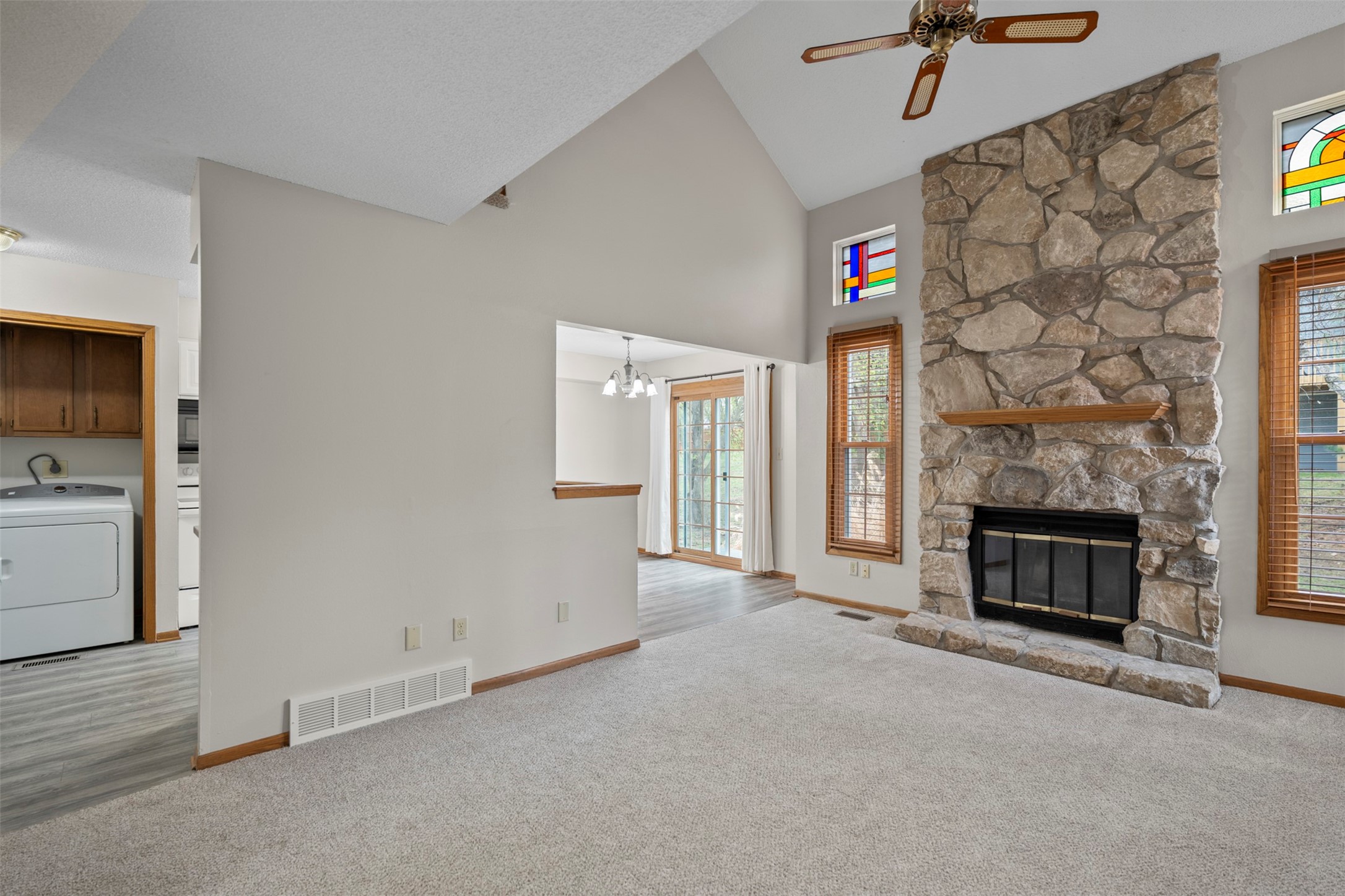 8024 Cobblestone Road
