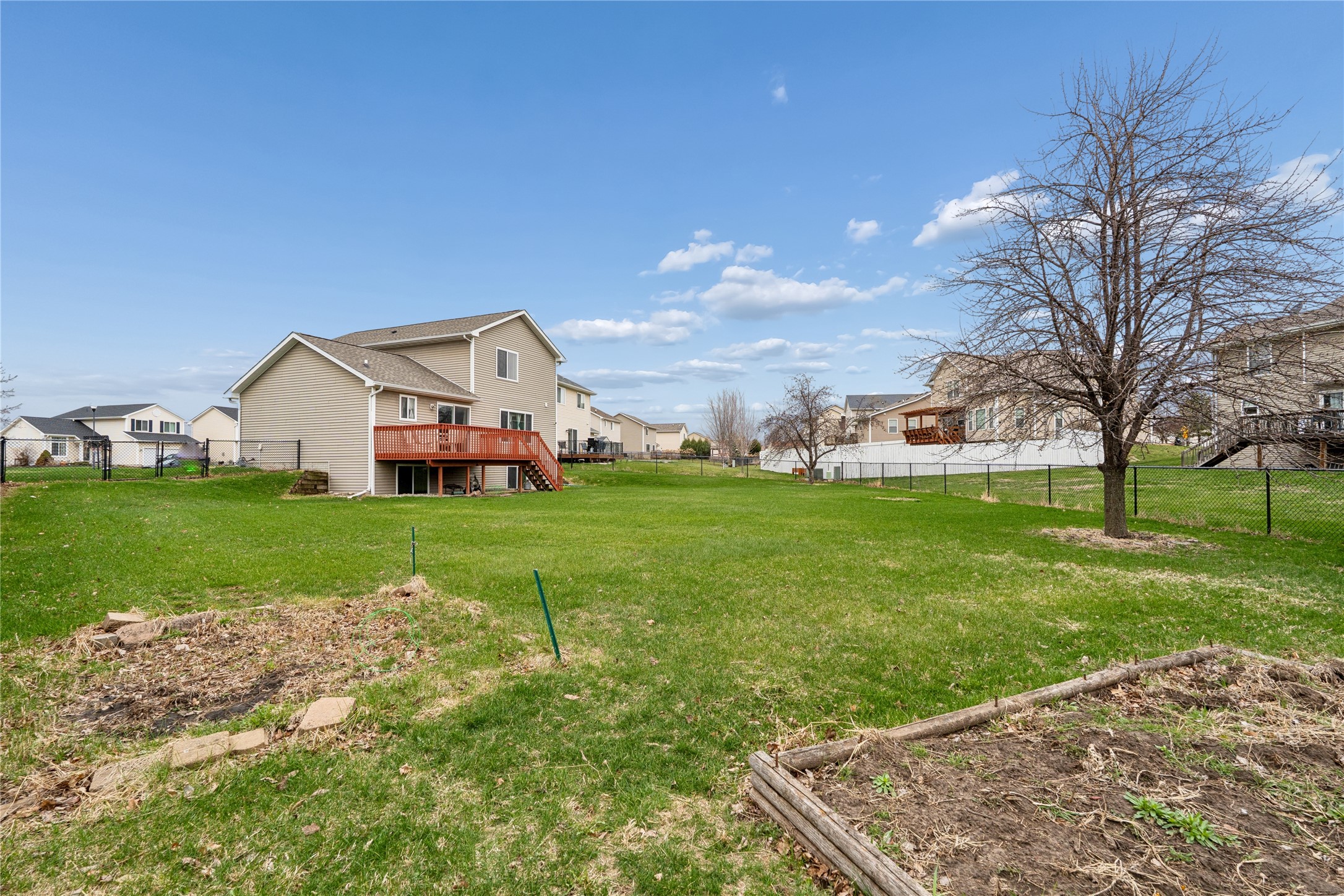 3123 SW Chestnut Court