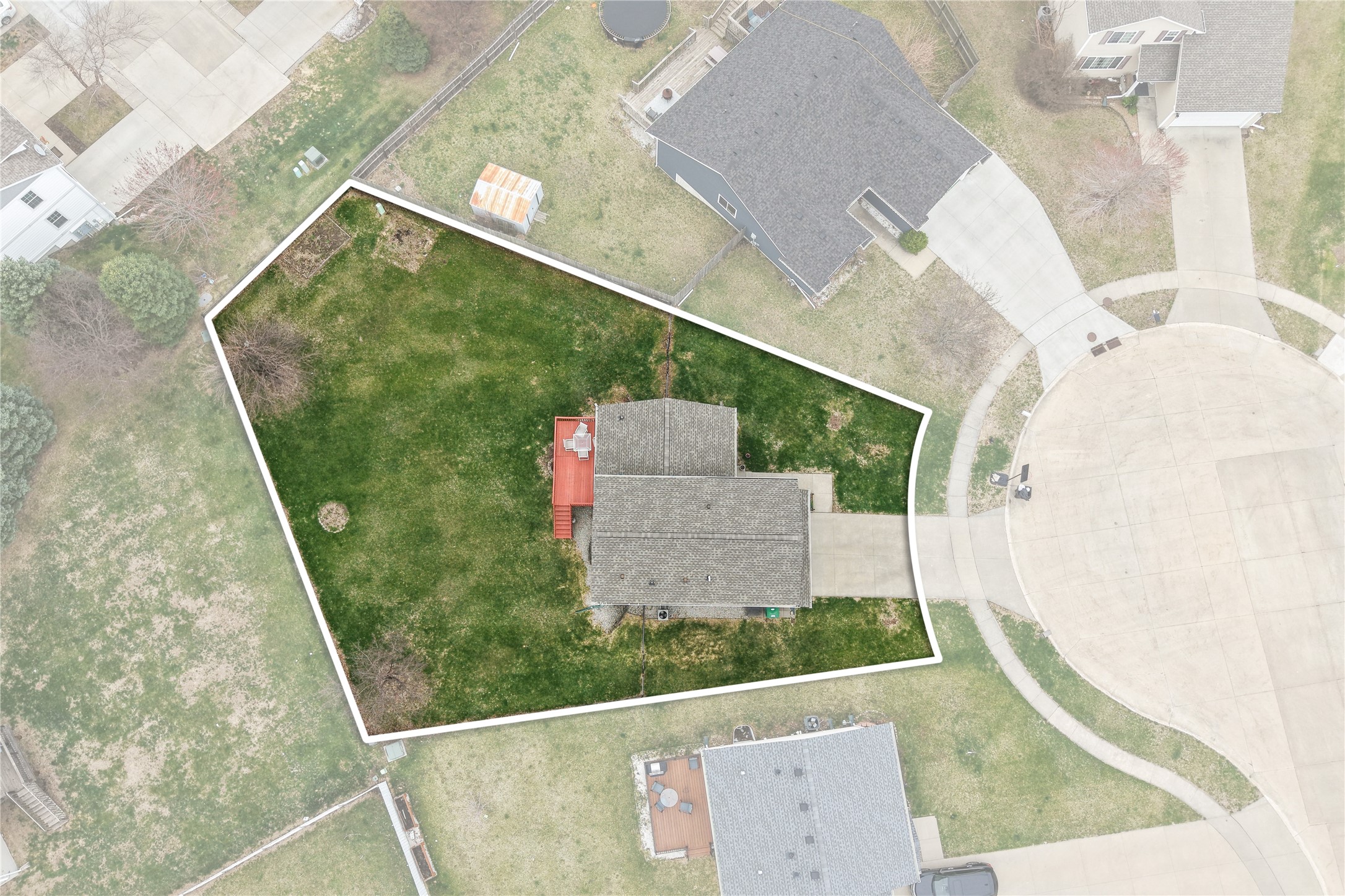 3123 SW Chestnut Court