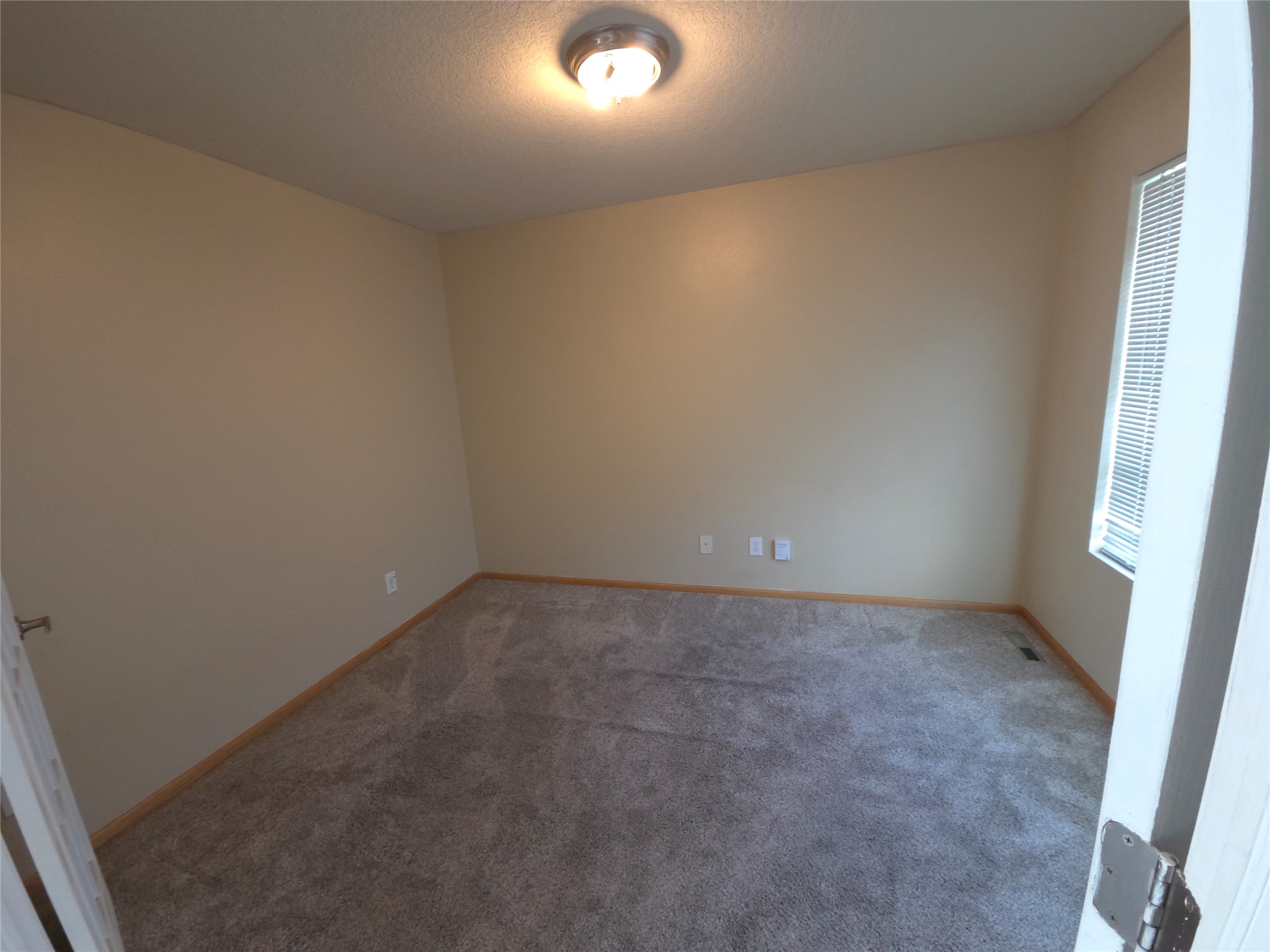 3123 SW Chestnut Court