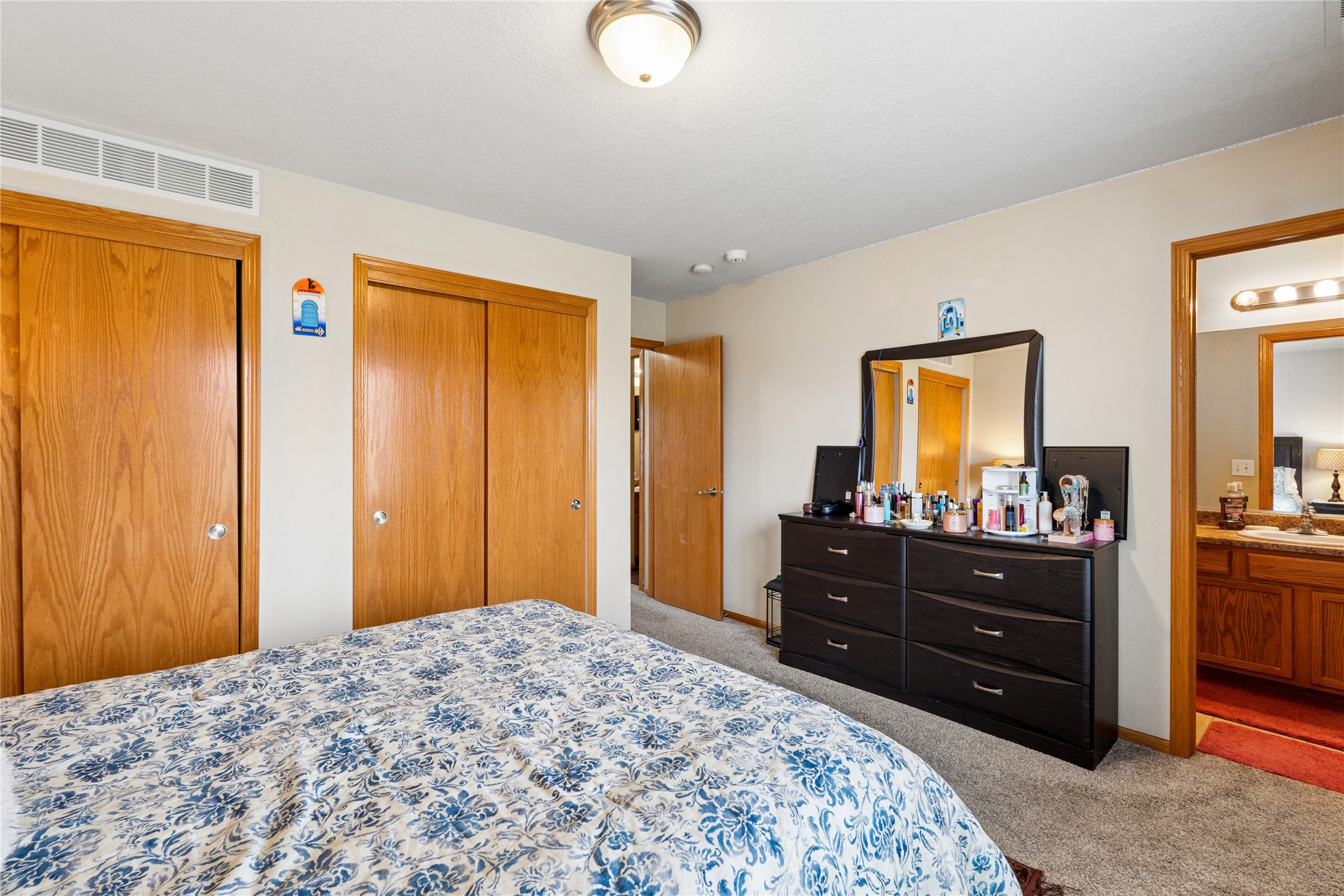 3123 SW Chestnut Court