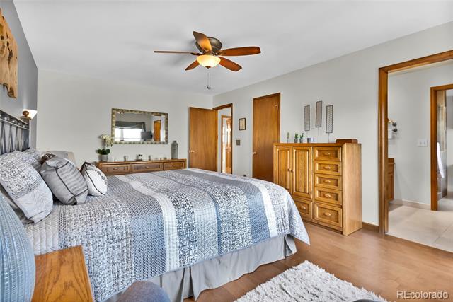 10909 E Maplewood Drive