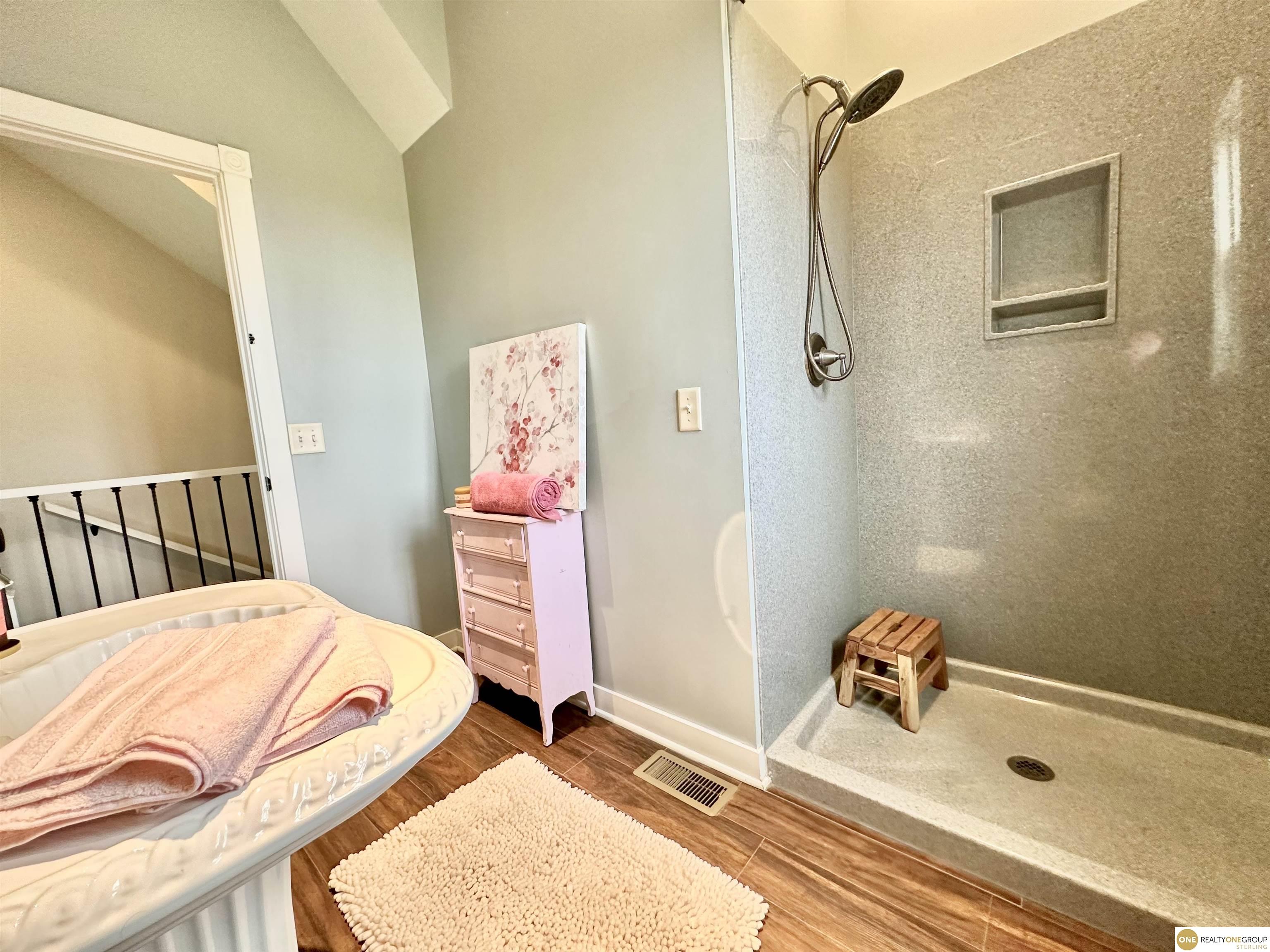 6277 W Leealan Lane