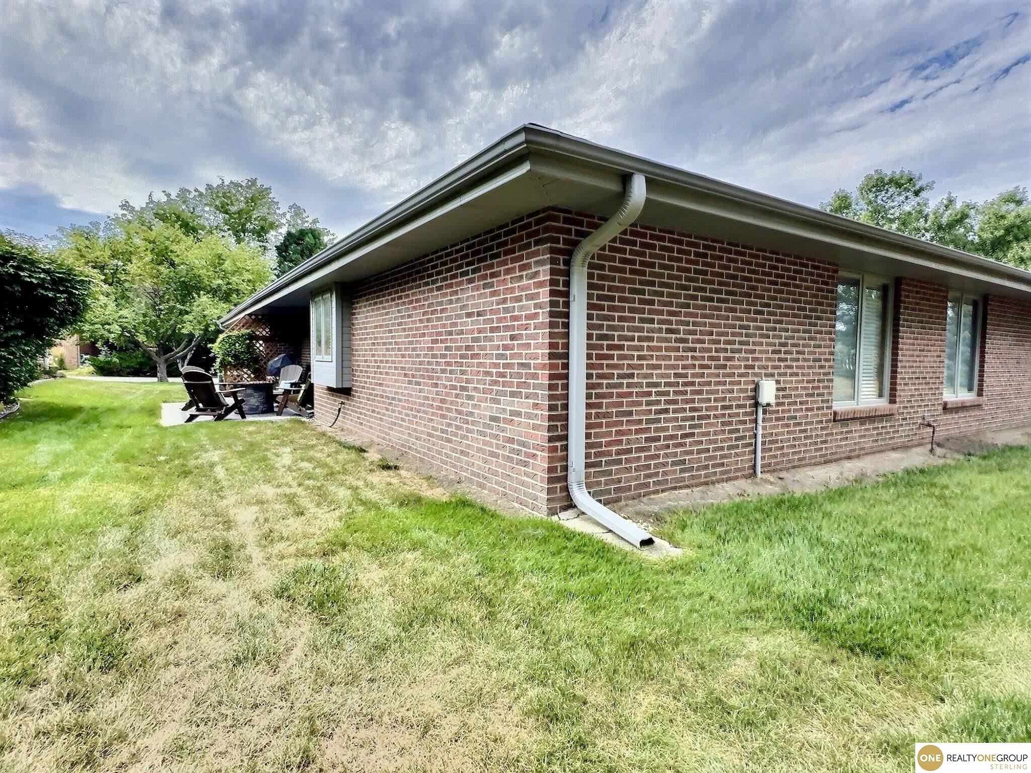 4826 Old Creek Road