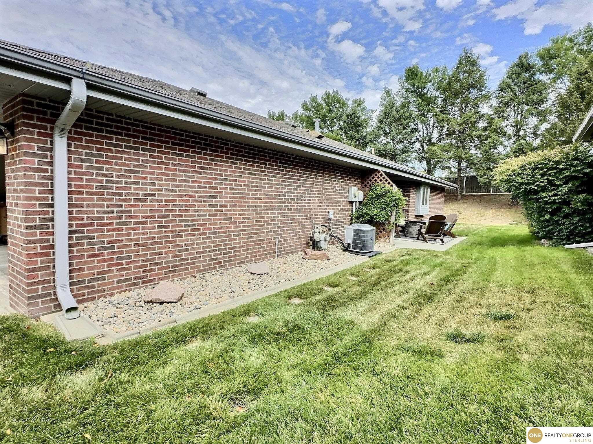 4826 Old Creek Road