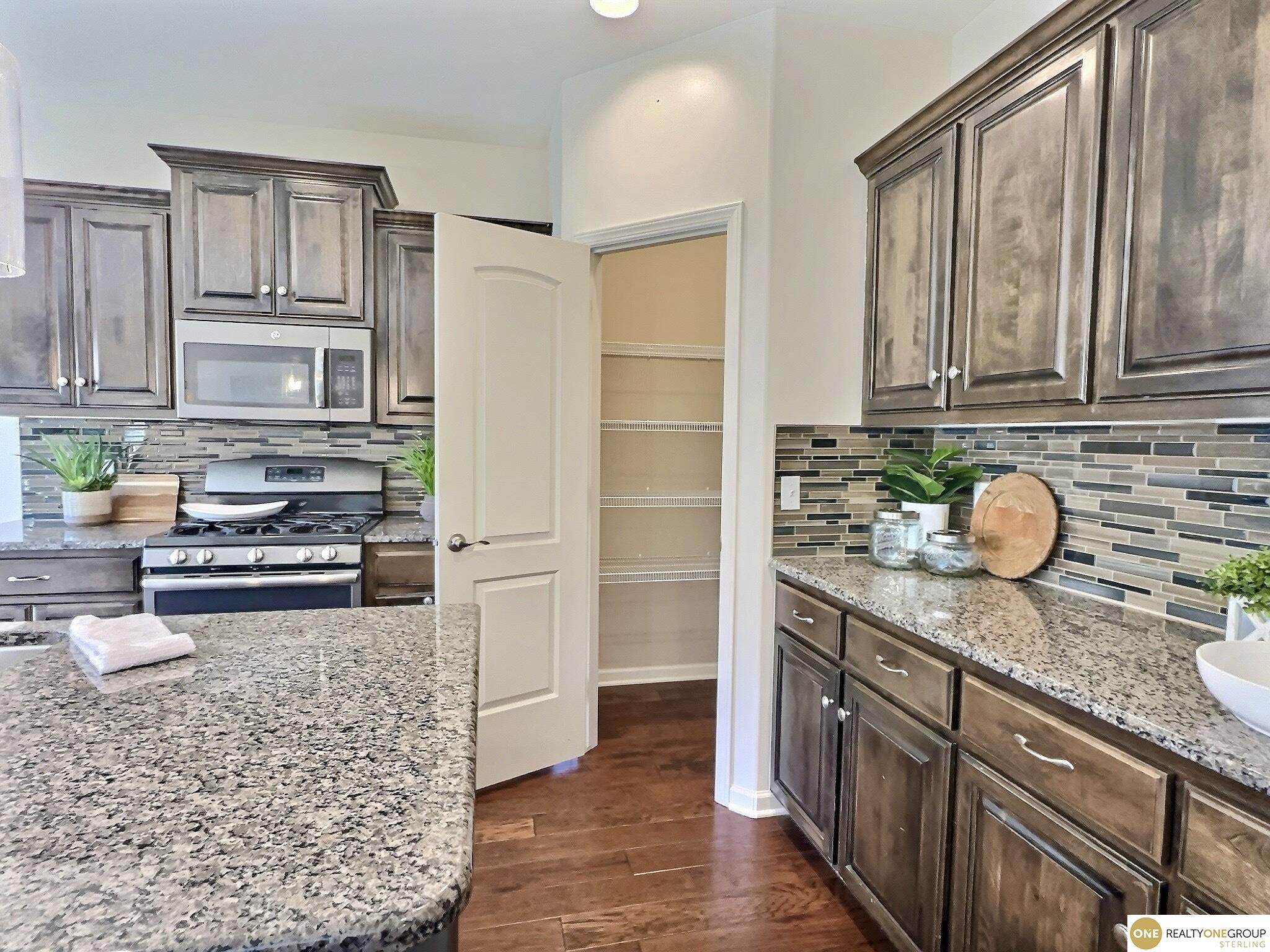 9221 Eagleton Lane