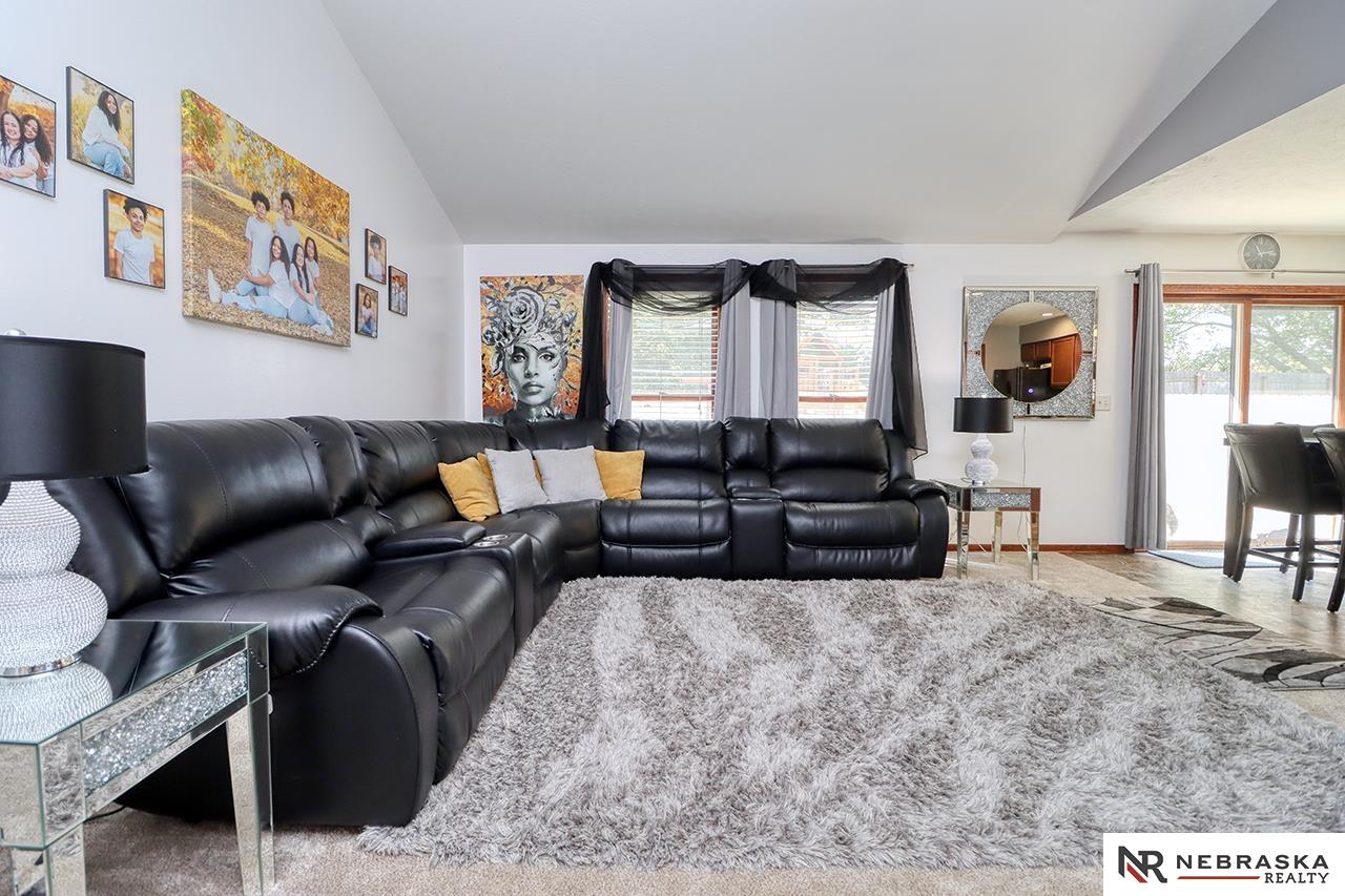 2983 W Peach Street