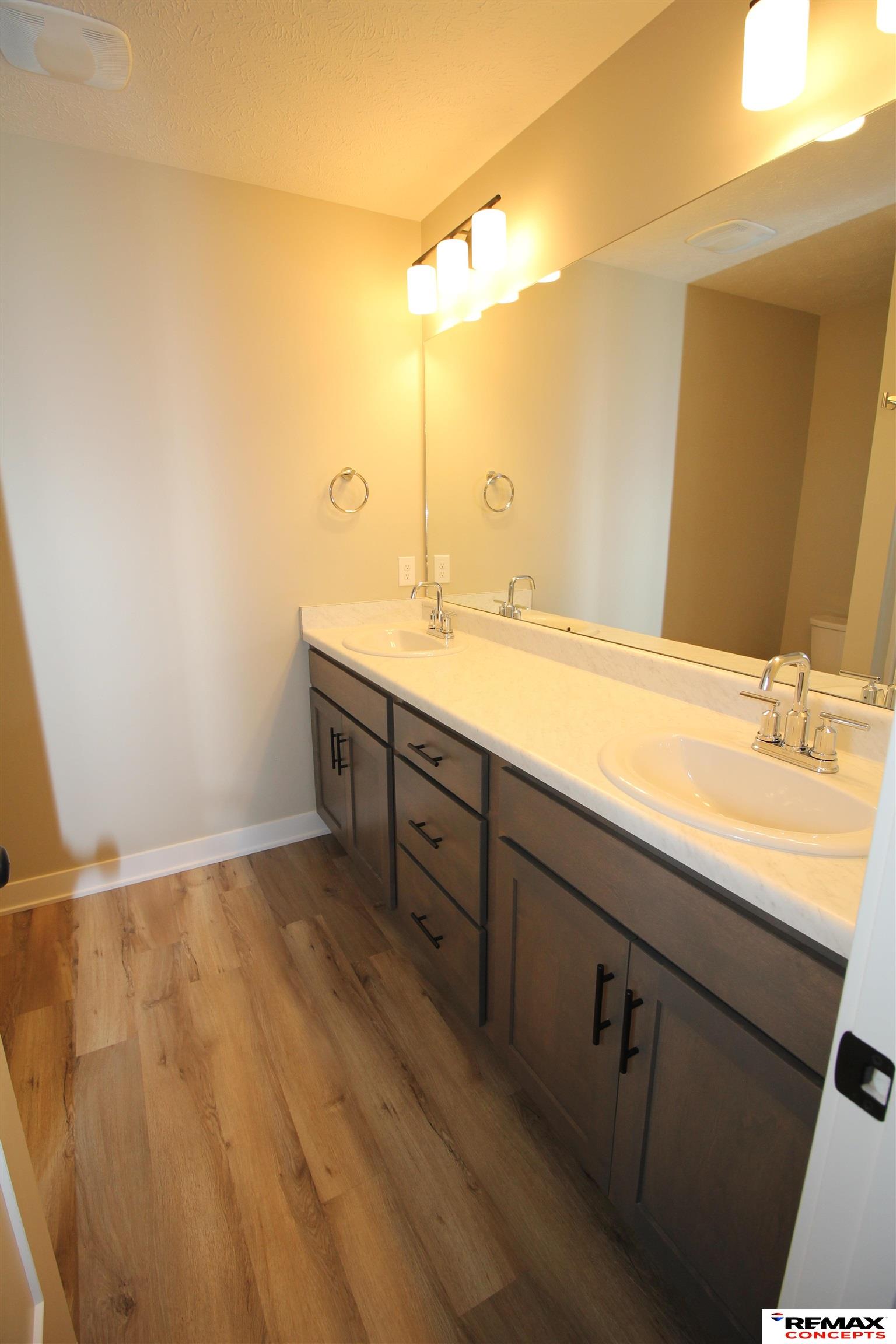 4342 Woodside Village Drive
