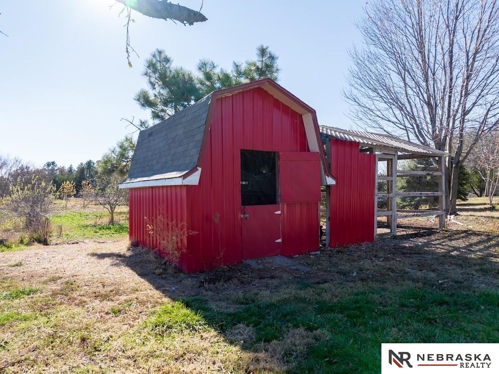 599 266th Road