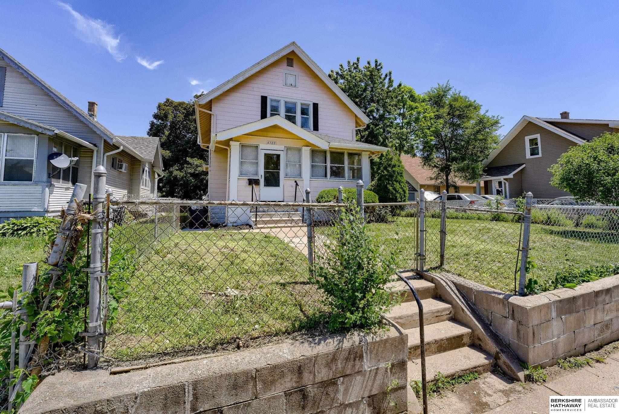 4105 N 17th Street
