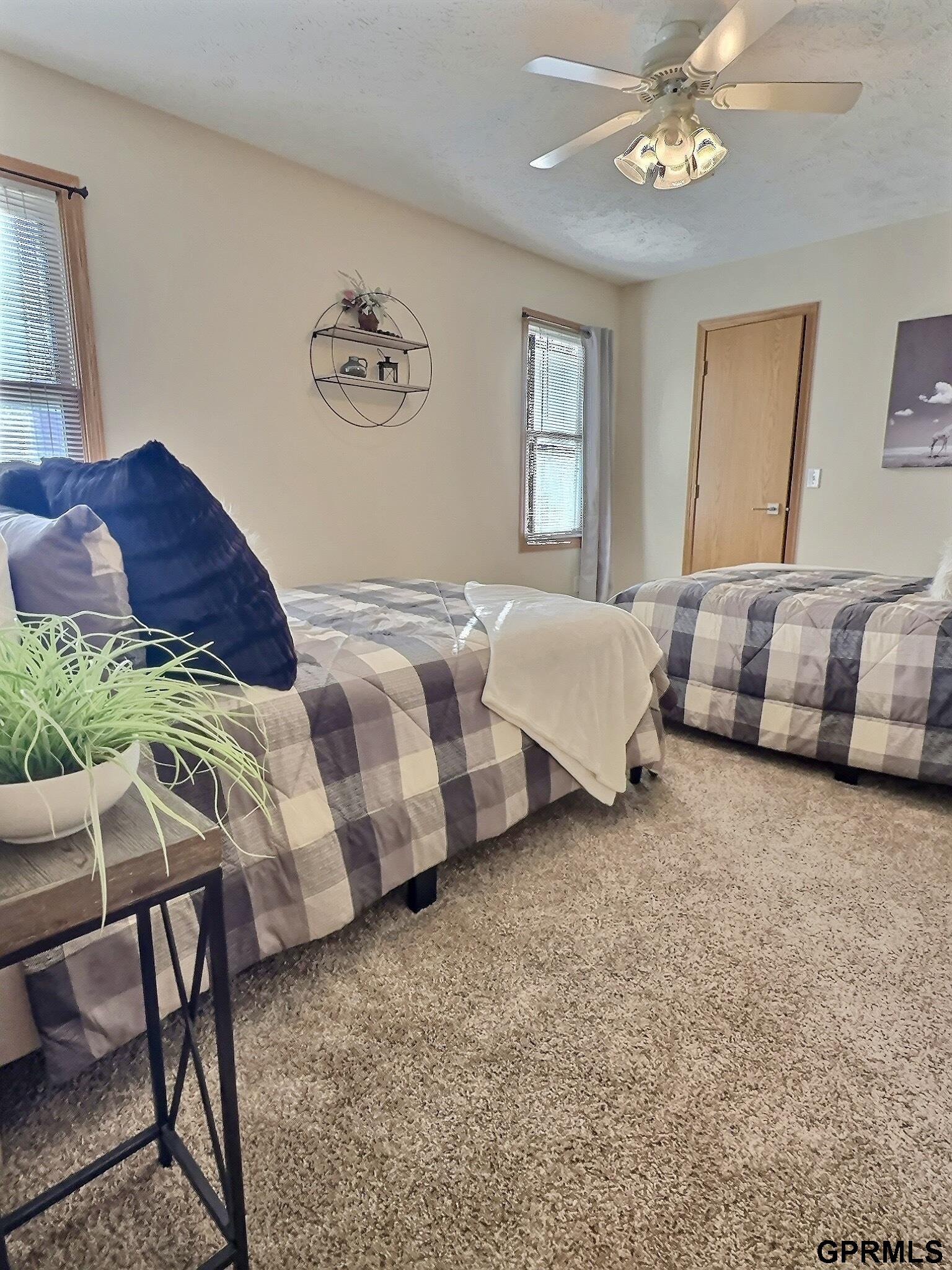 566 Lakeside Drive # 48