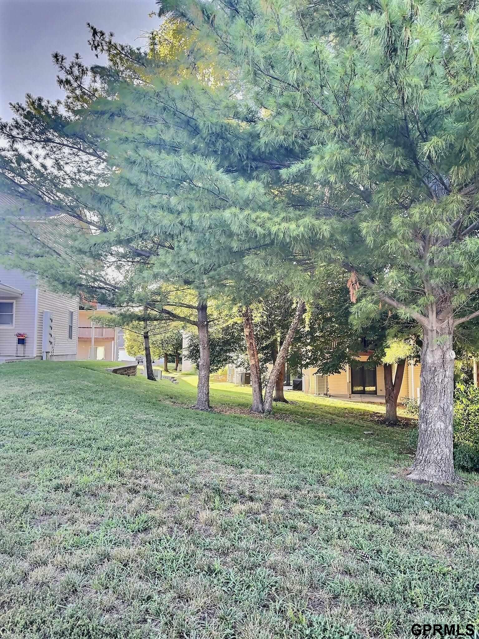 566 Lakeside Drive # 48
