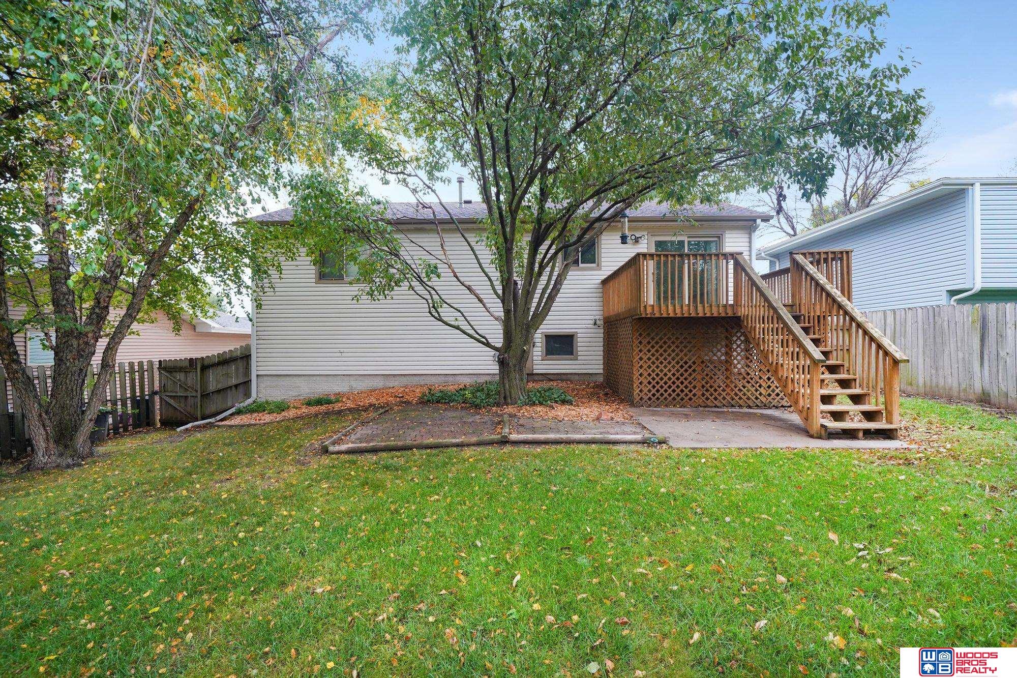 1700 W Plum Street