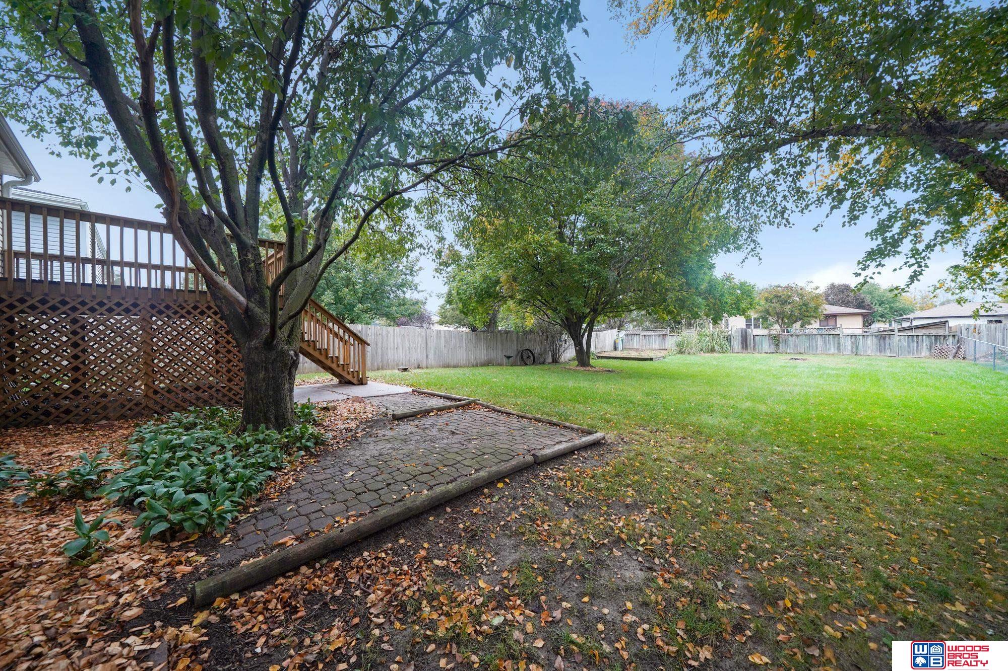 1700 W Plum Street