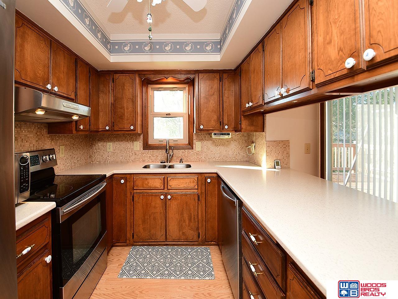 2111 Dodge Street
