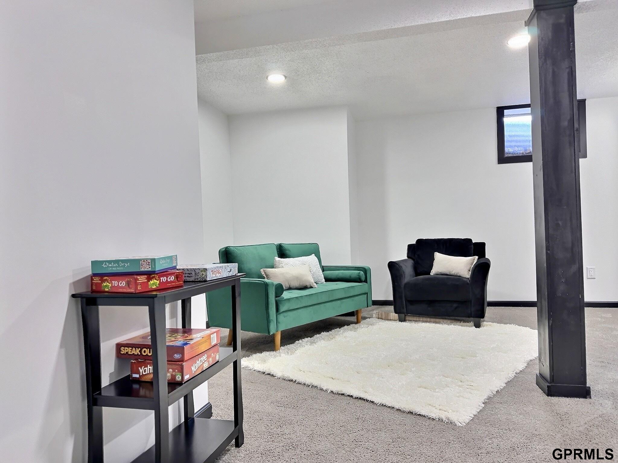 916 Carriage Way # 13