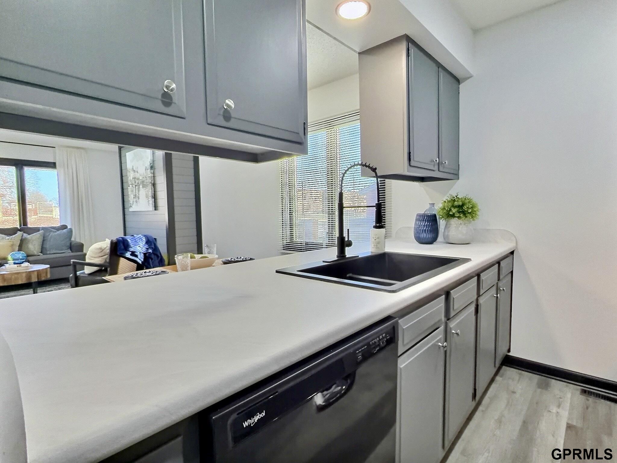 916 Carriage Way # 13