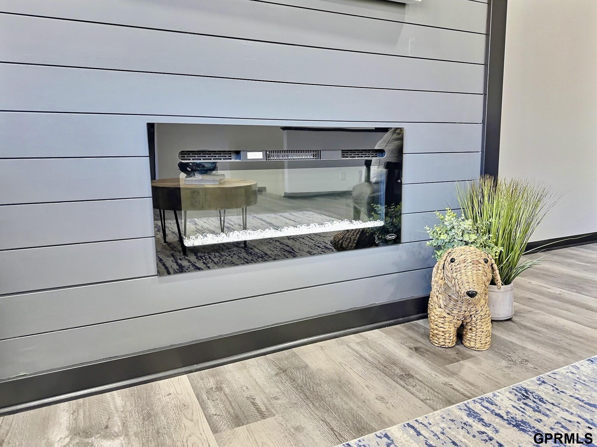 916 Carriage Way # 13