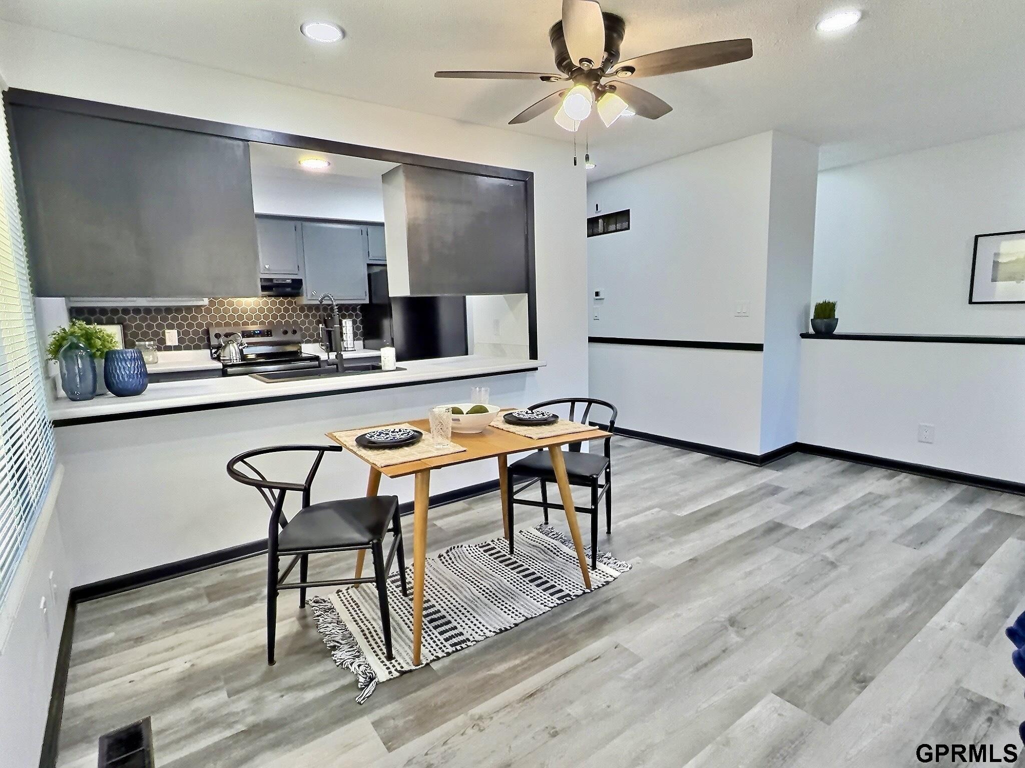 916 Carriage Way # 13