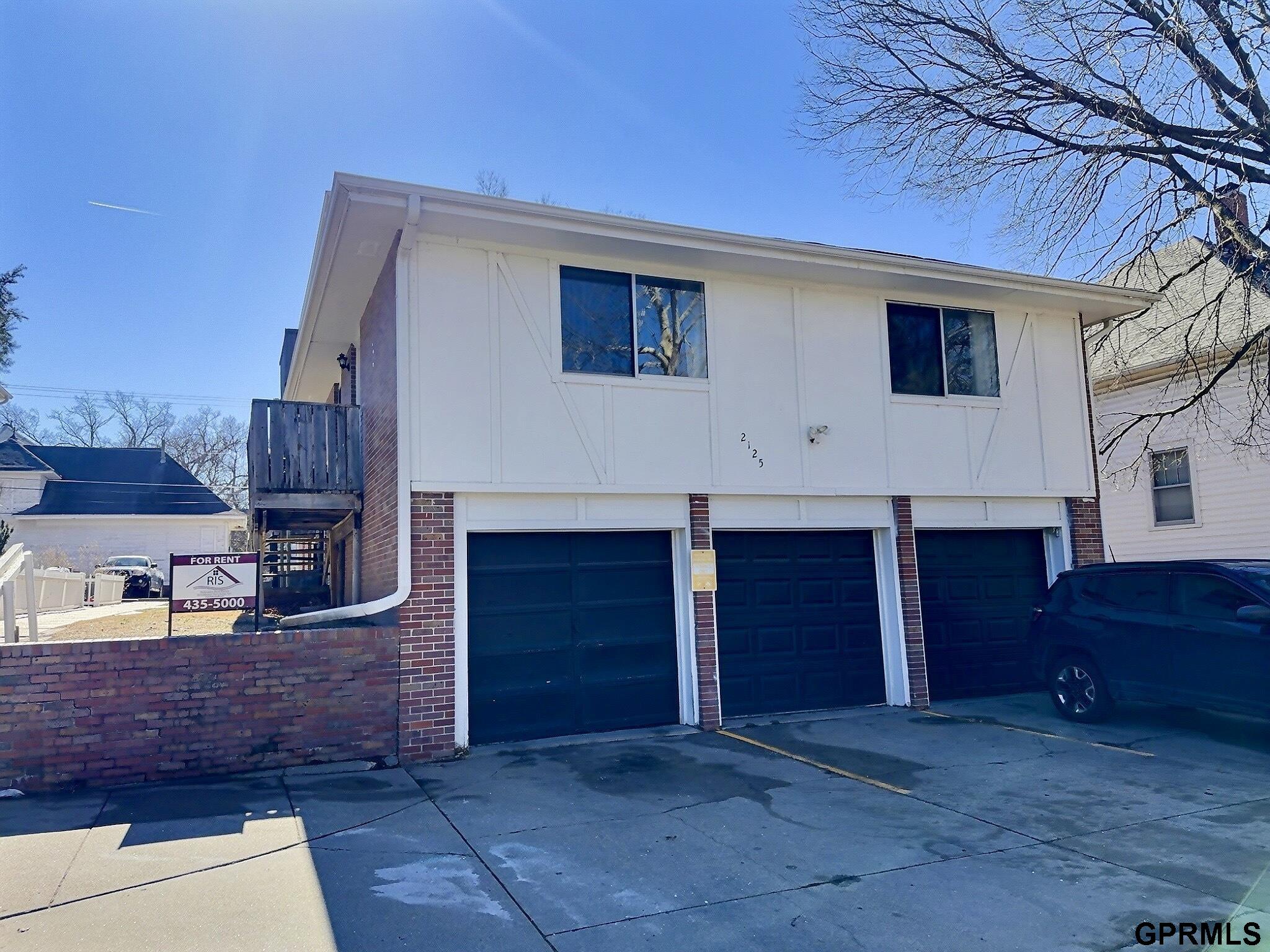 2125 A Street
