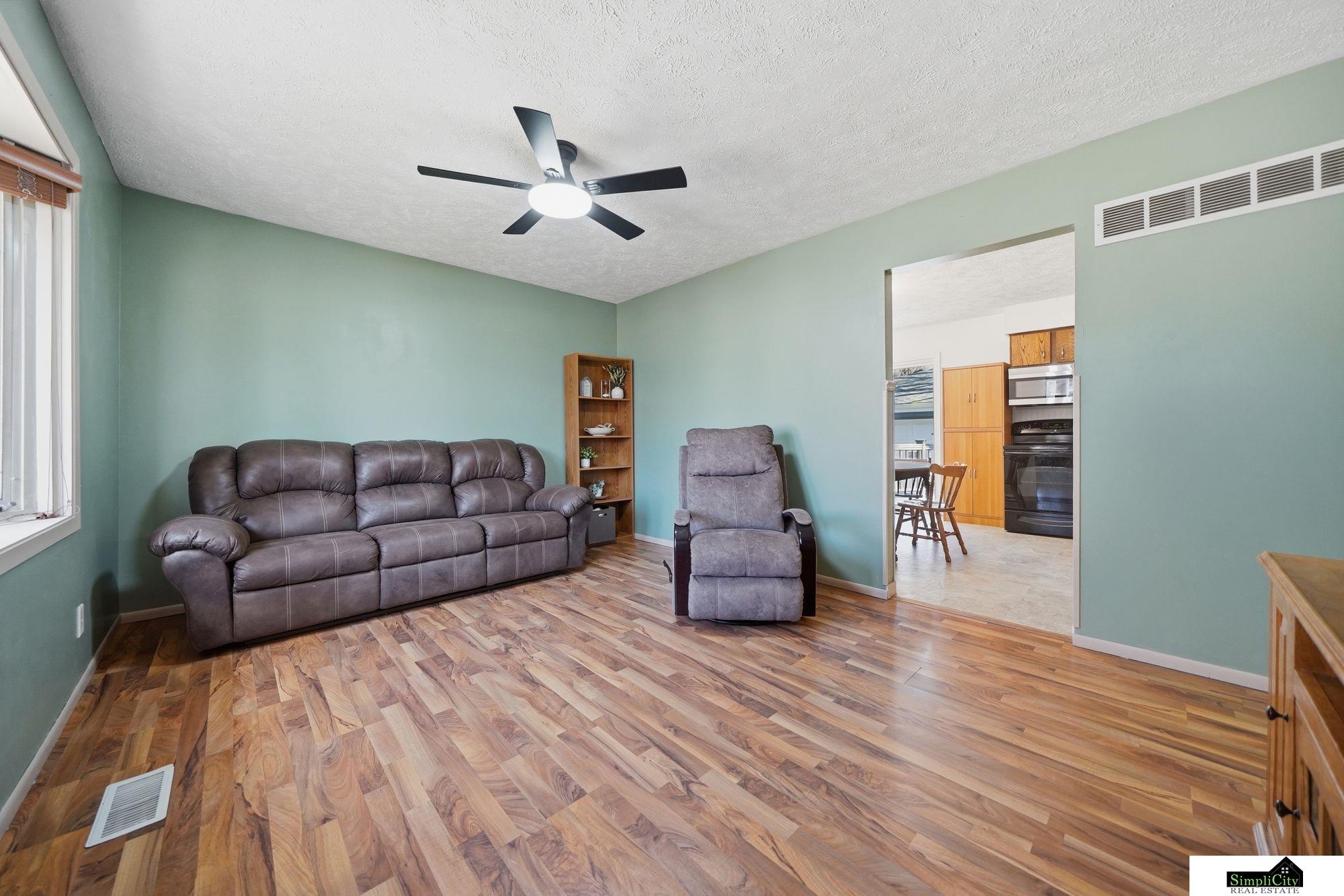 3200 NW 1 Street