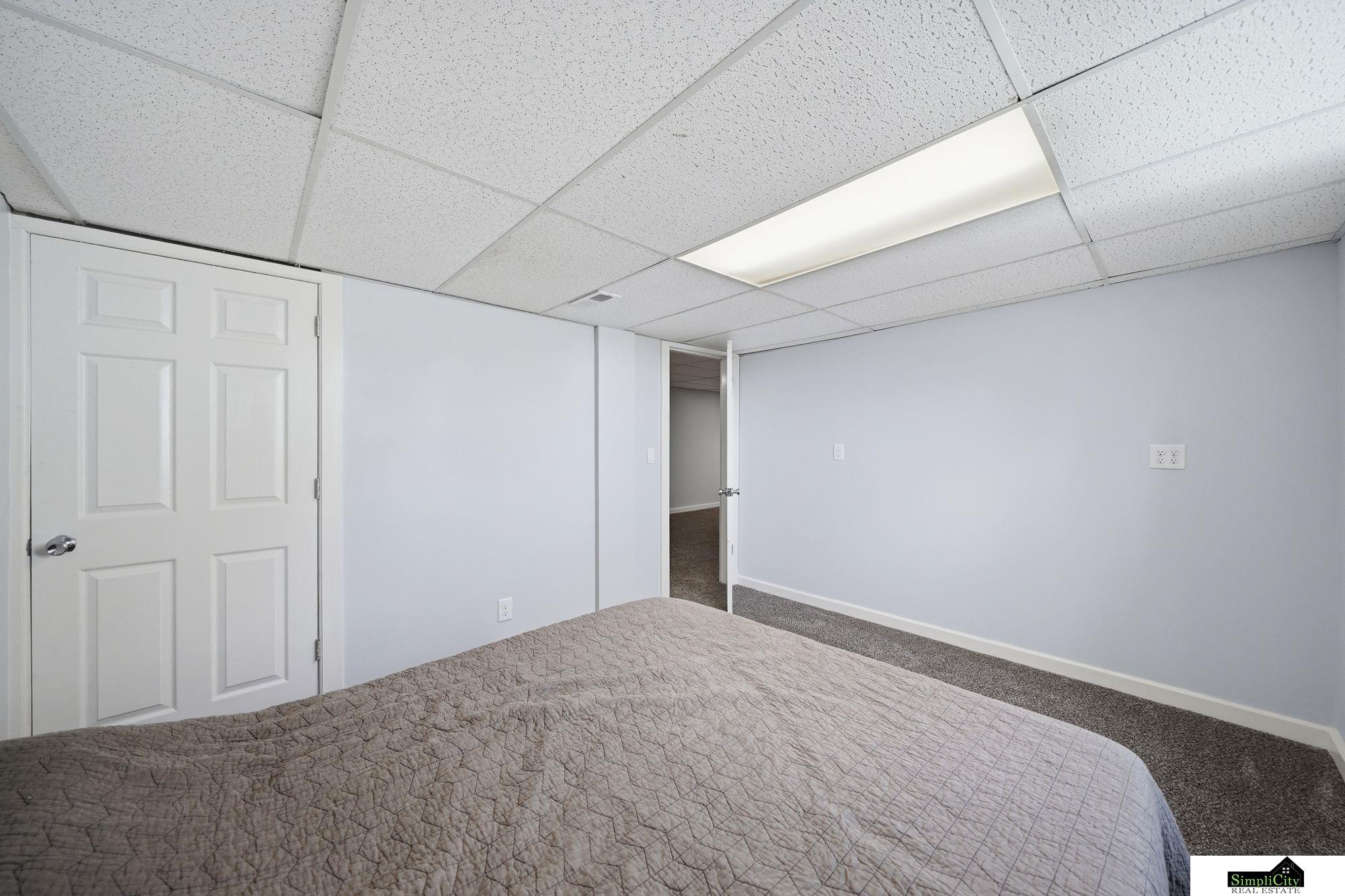 3200 NW 1 Street